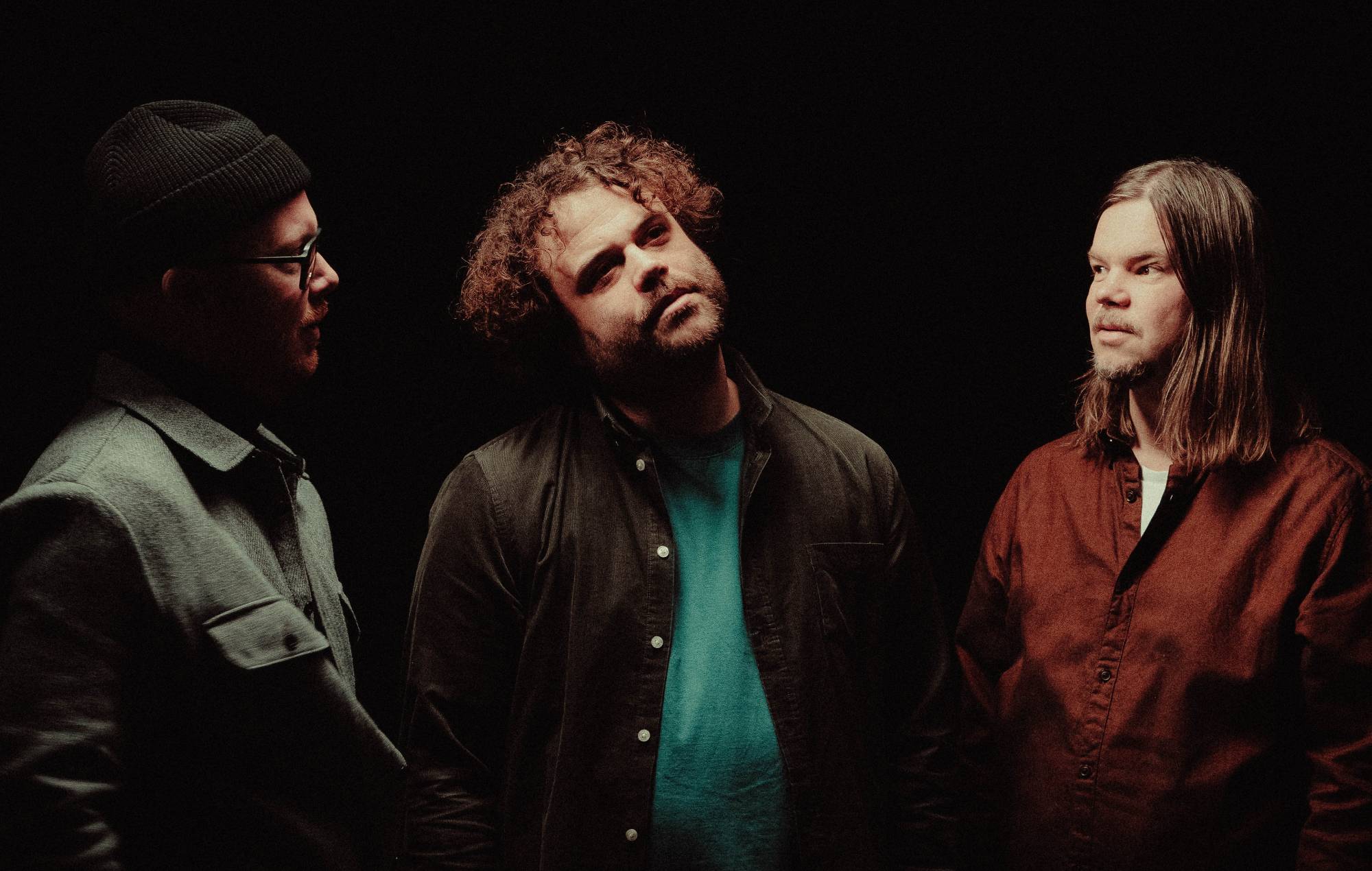 Spielbergs partage le nouveau single "Every Living Creature" et annonce une tournée au Royaume-Uni