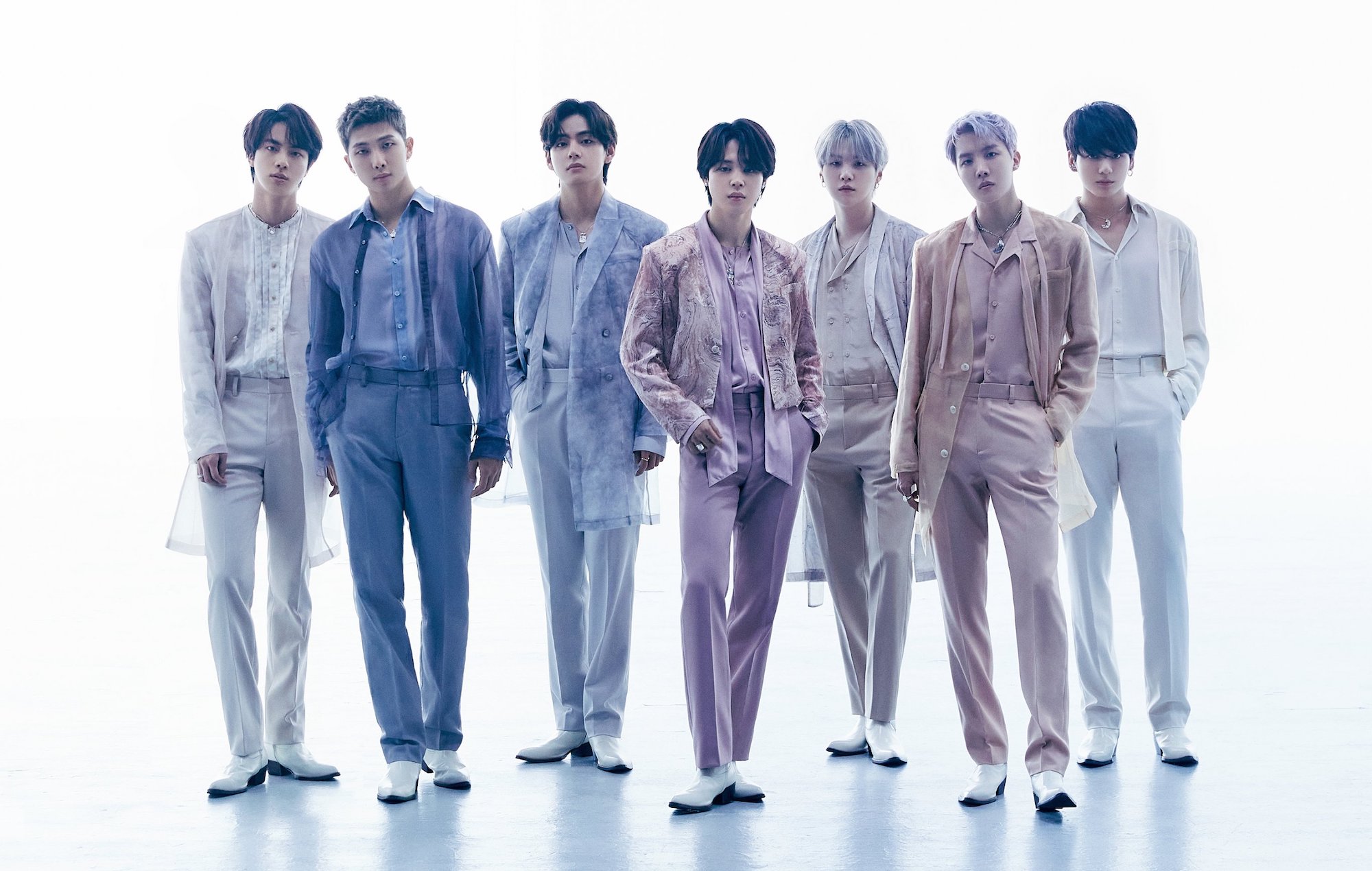 BTS collabore avec Google pour une visite virtuelle de rue baptisée "BTS x Street Galleries"