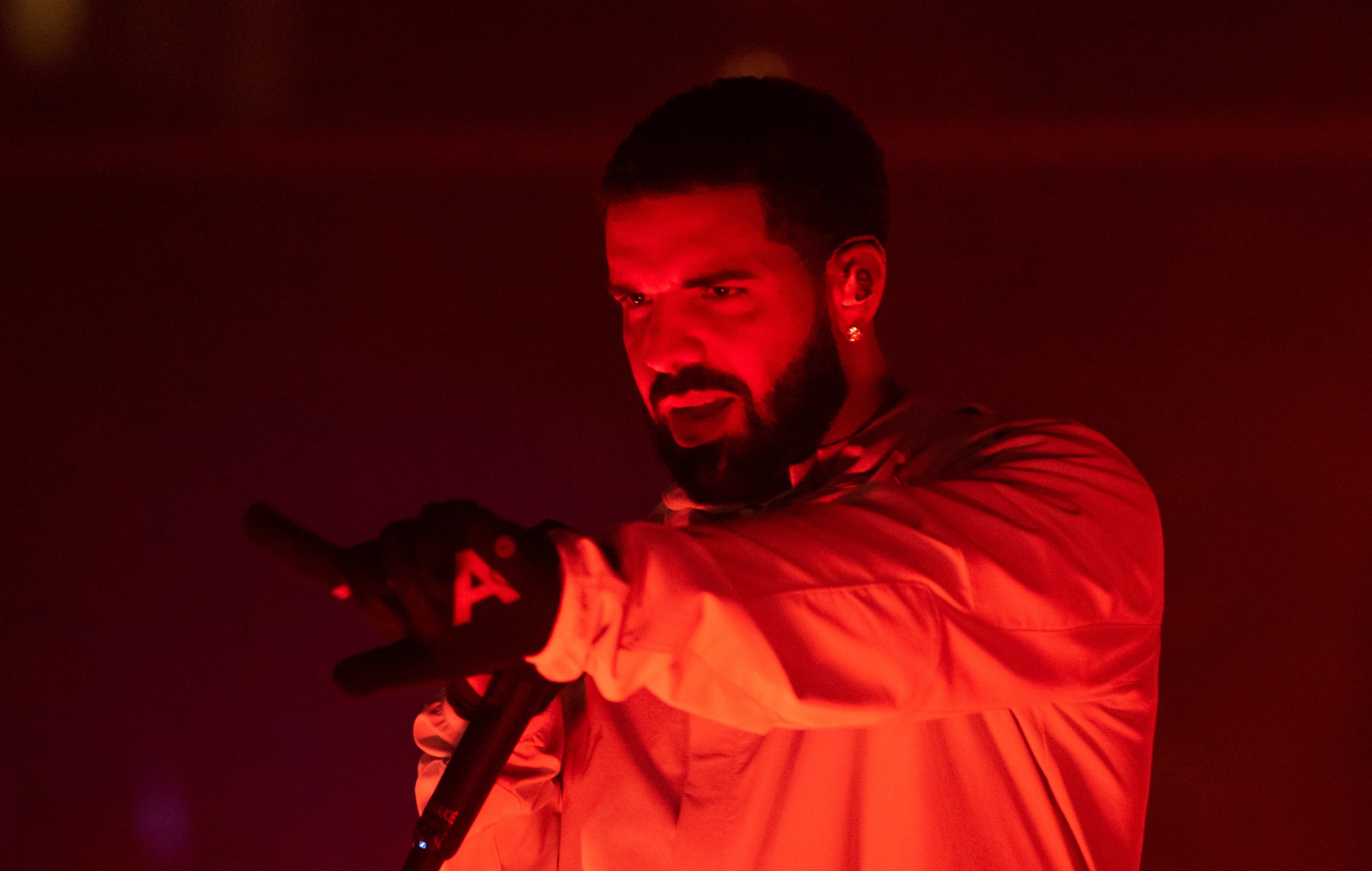 L'équipe de Drake dément les rumeurs selon lesquelles le rappeur aurait été arrêté en Suède