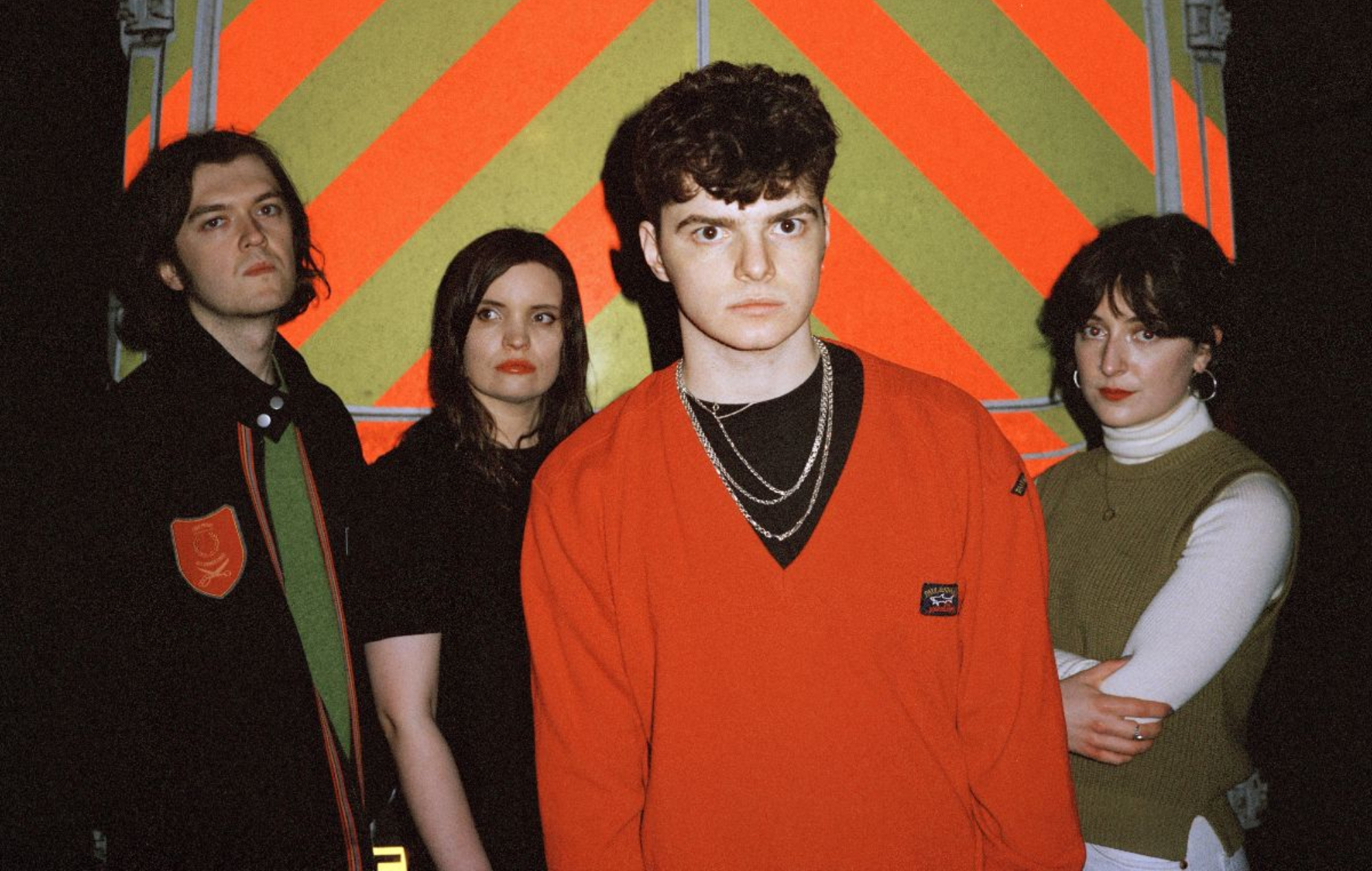 Working Men's Club - Critique de "Fear Fear": le verrouillage de la forme d'un gang du Yorkshire redoute la synth-pop captivante