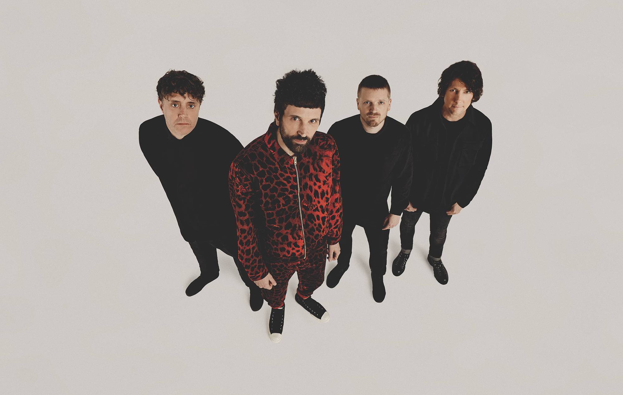 Kasabian - Chronique de 'The Alchemist's Euphoria' : la renaissance des rockeurs