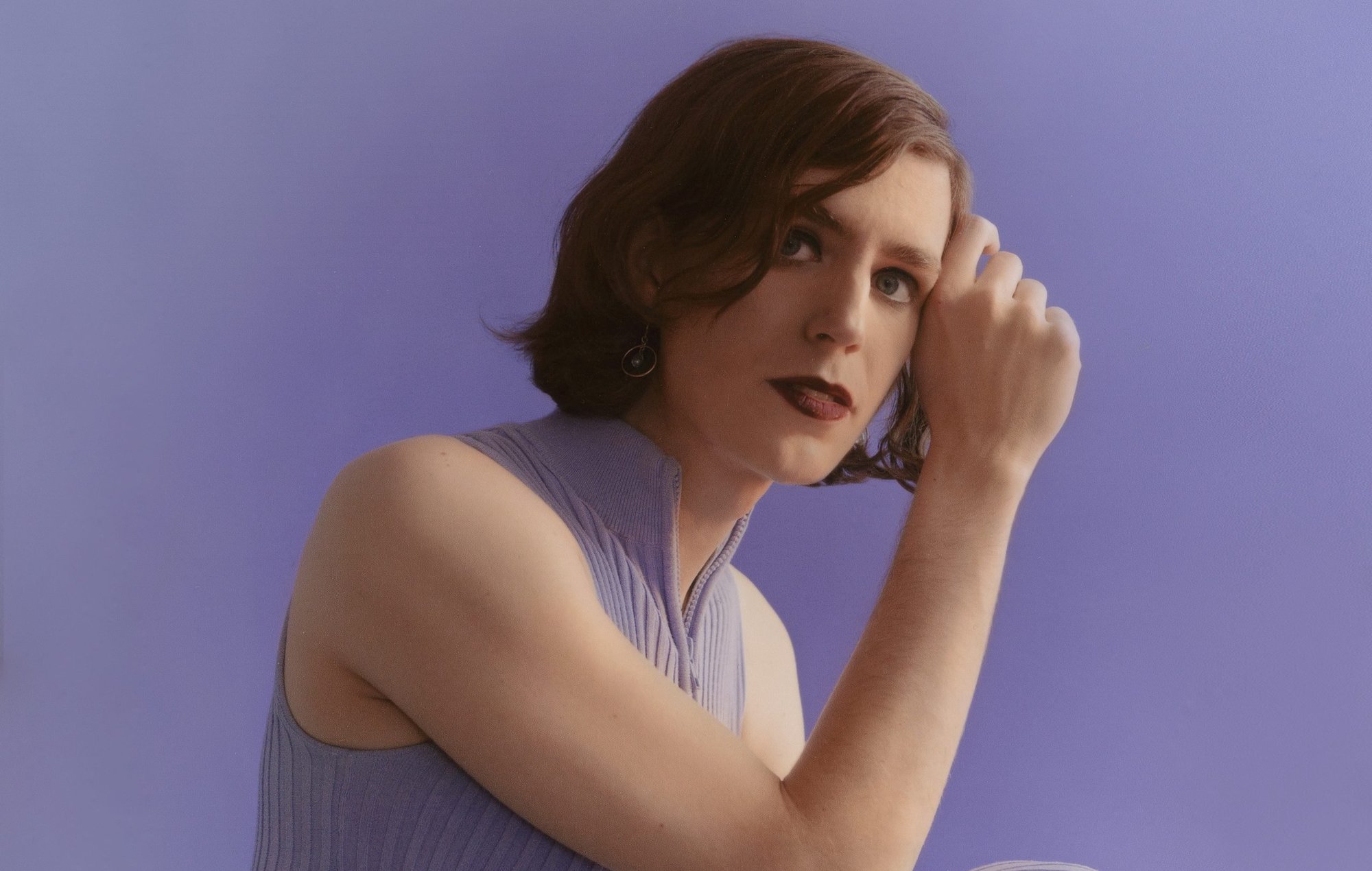 Ezra Furman – Critique de « All Of Us Flames » : colère et aspiration