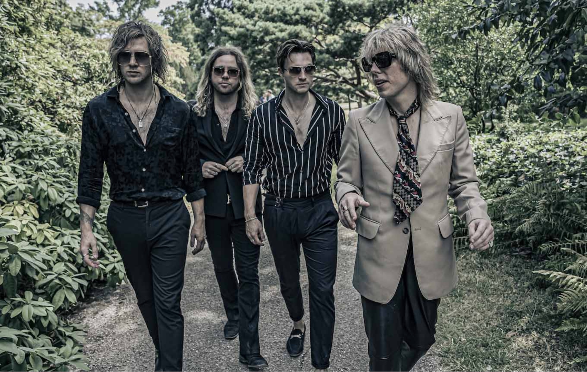 Les Struts reviennent avec le nouveau single "Fallin' With Me"