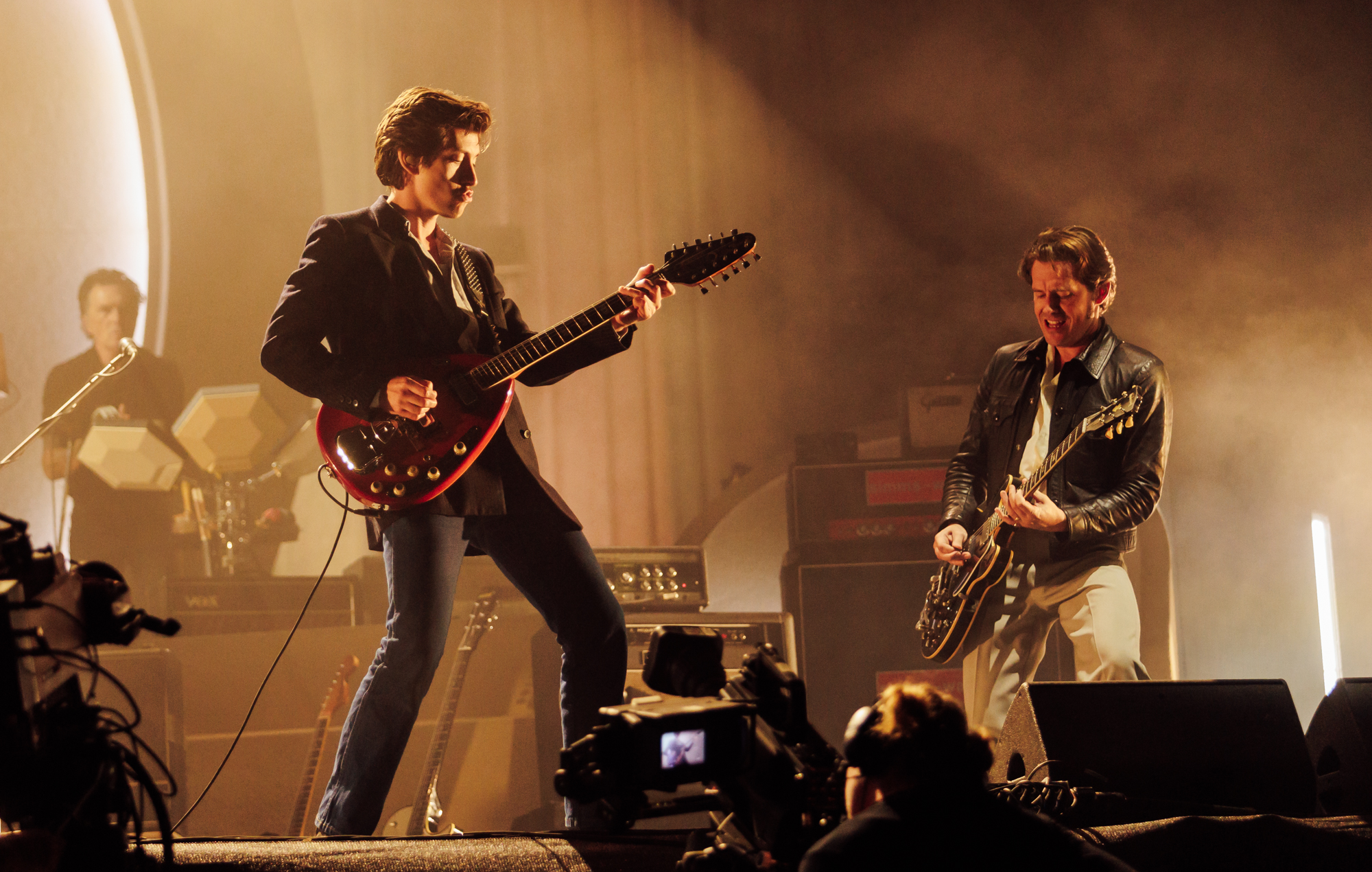 Arctic Monkeys annonce une tournée des stades au Royaume-Uni et en Irlande en 2023