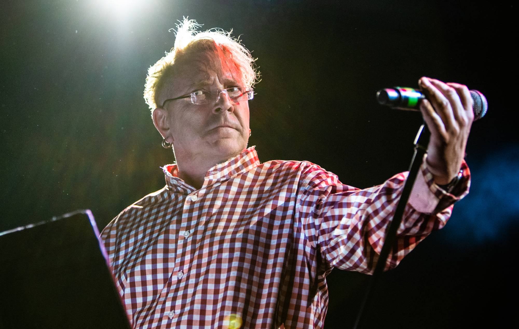 John Lydon refuse de "viser à tirer profit" de la mort de Queen