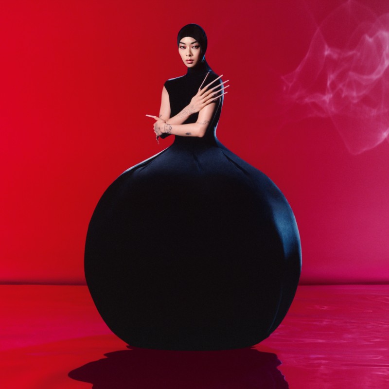 Rina Sawayama - 'Hold The Girl': la revue NME