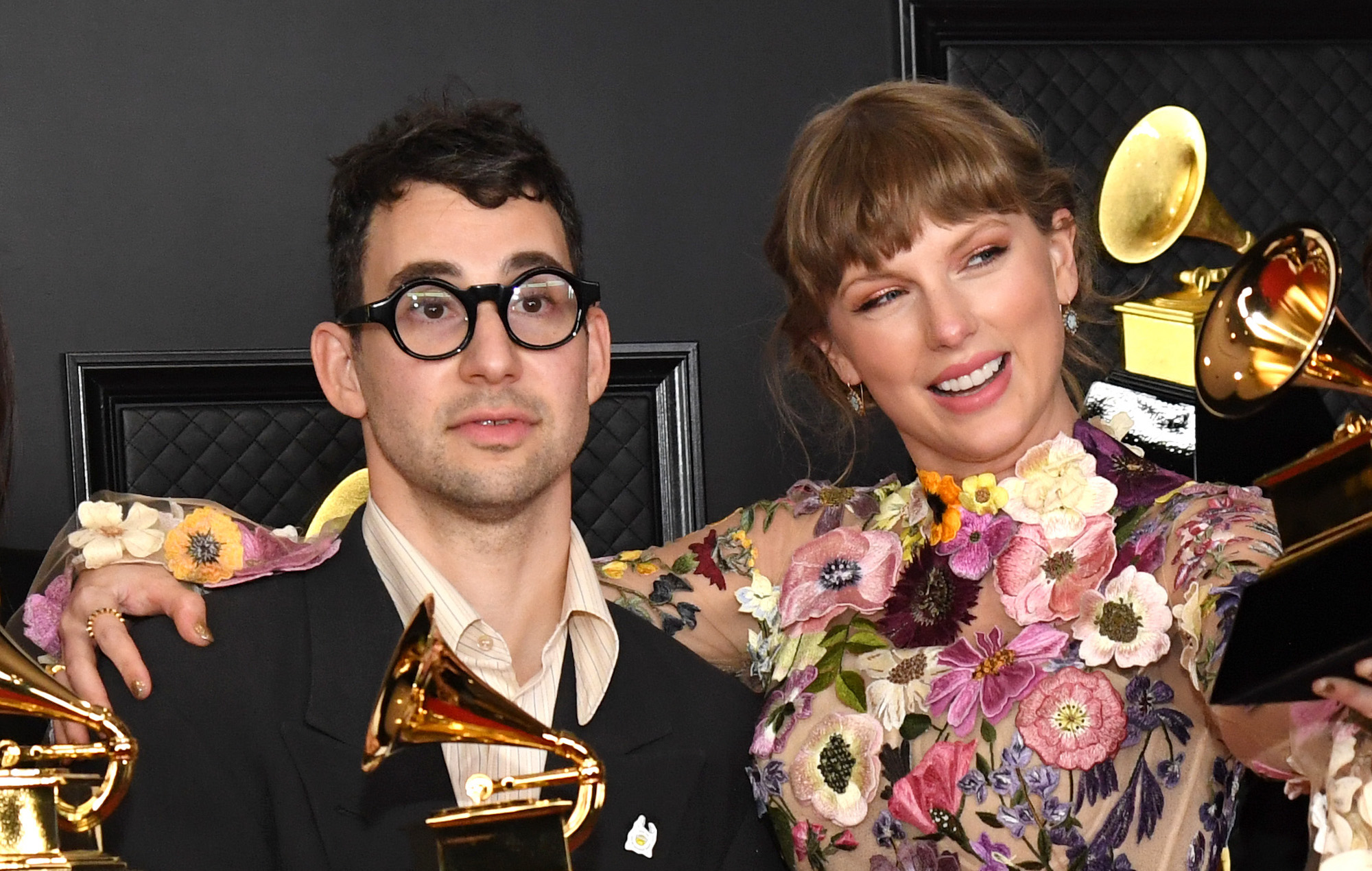 Taylor Swift confirme que Jack Antonoff a travaillé sur le nouvel album 'Midnights'