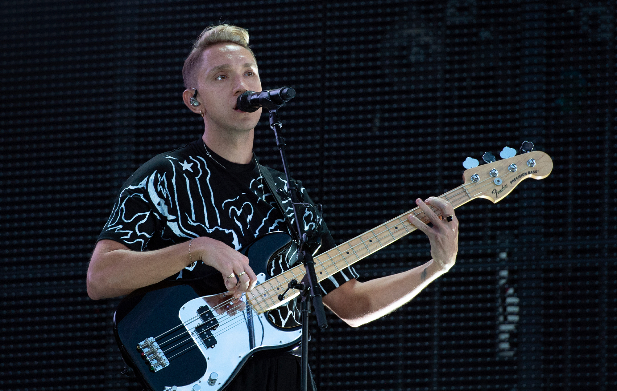 Oliver Sim dit qu'il y aura "plus de musique de The xx"