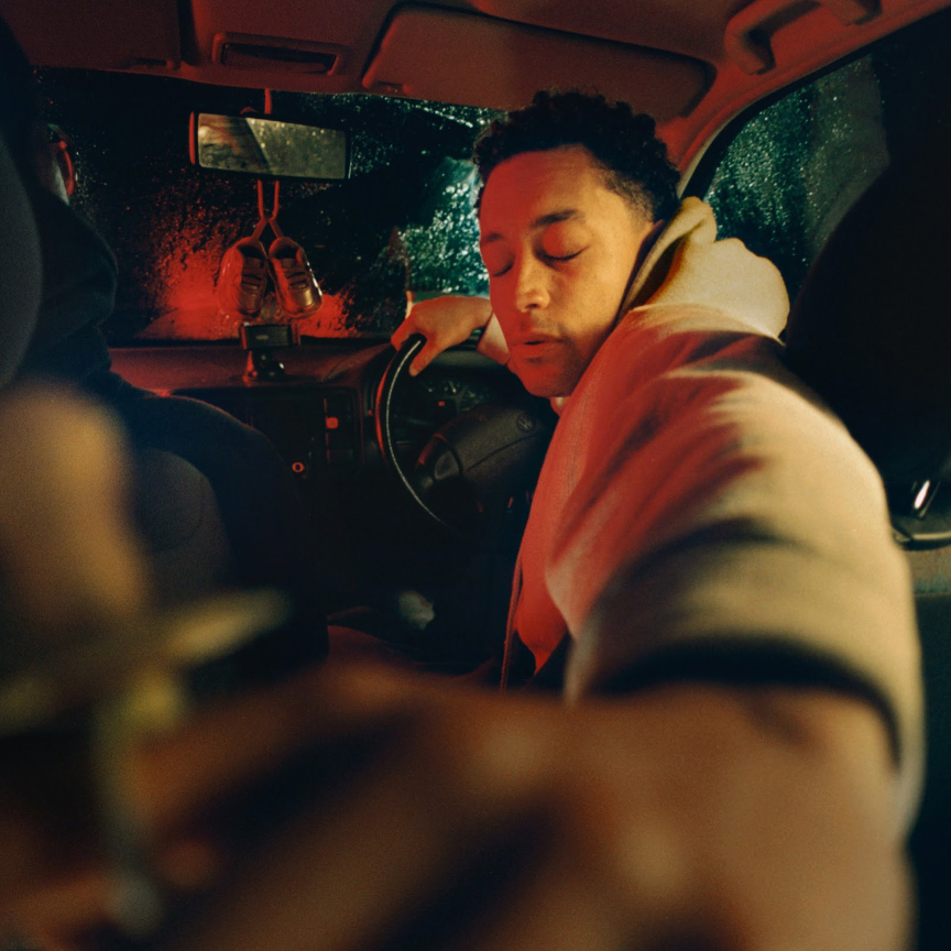Loyle Carner - Critique de "Hugo": un conteur honnête et sans éclat