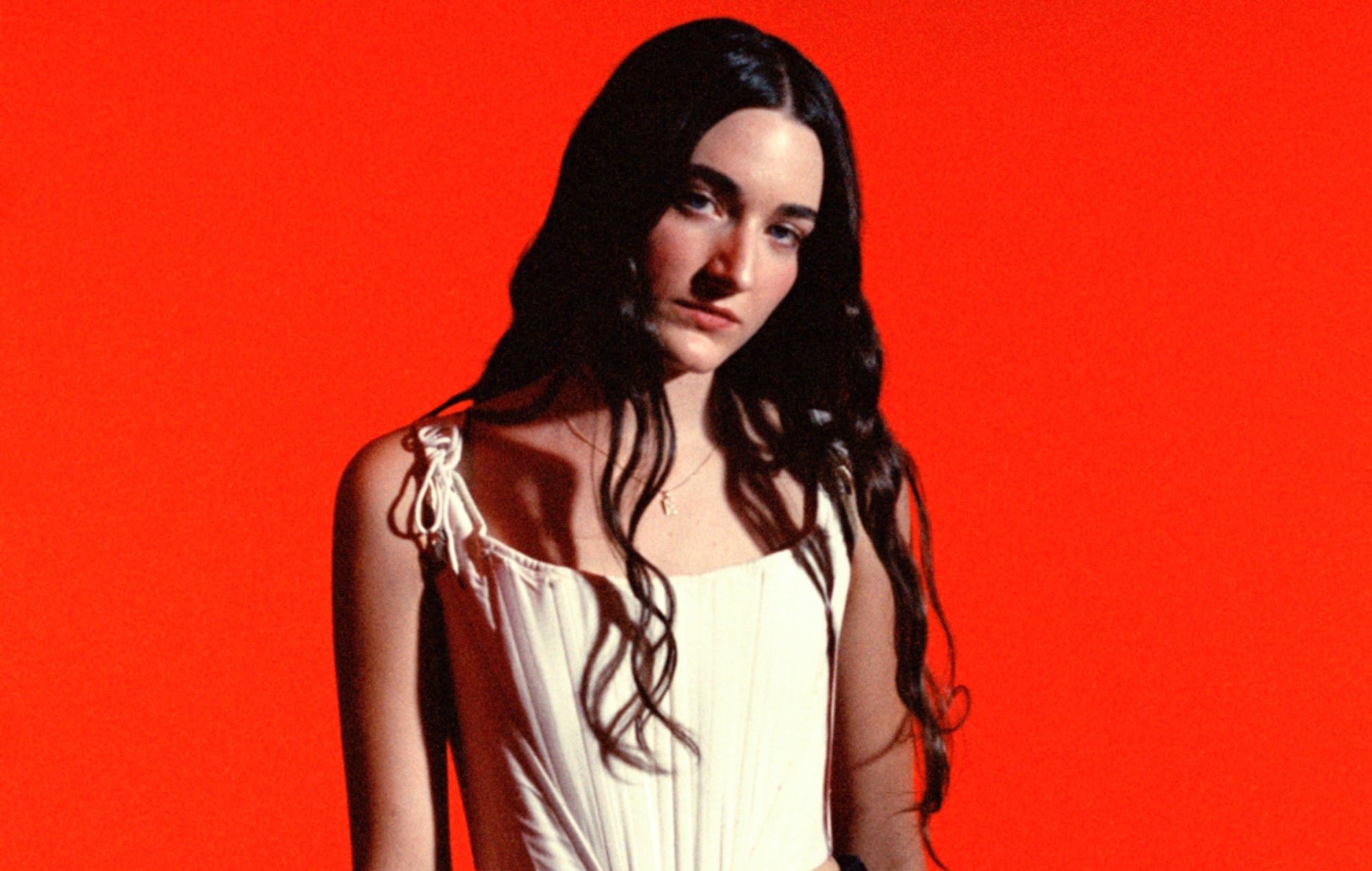 La pop sombre et maussade du conteur londonien semble tout à fait d'un autre monde