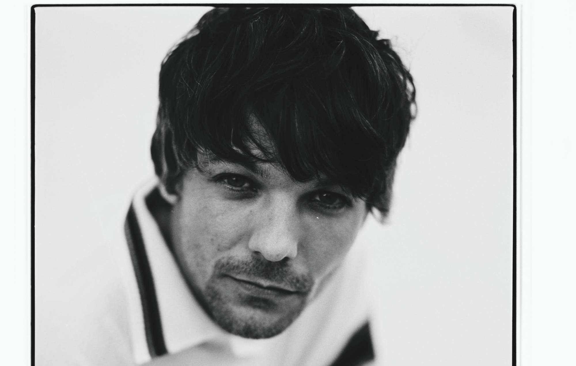 Louis Tomlinson – Bilan de 'Faith In The Future' : un pas en avant assuré