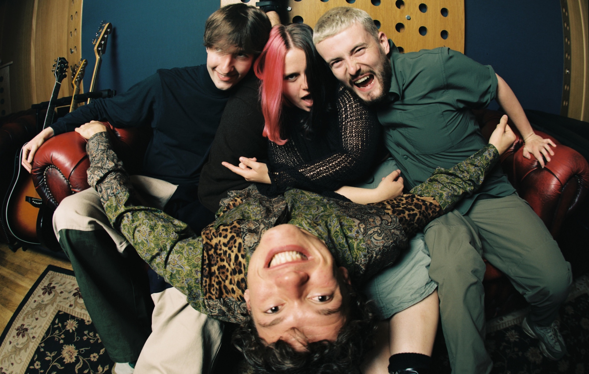Critique de l'EP 'Punkadonk': les moshers de la Mersey se déchaînent pour leurs débuts confiants