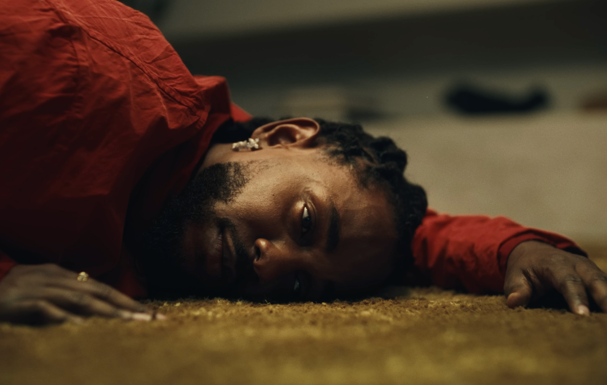 Regardez le nouveau clip de Kendrick Lamar pour "Rich Spirit"