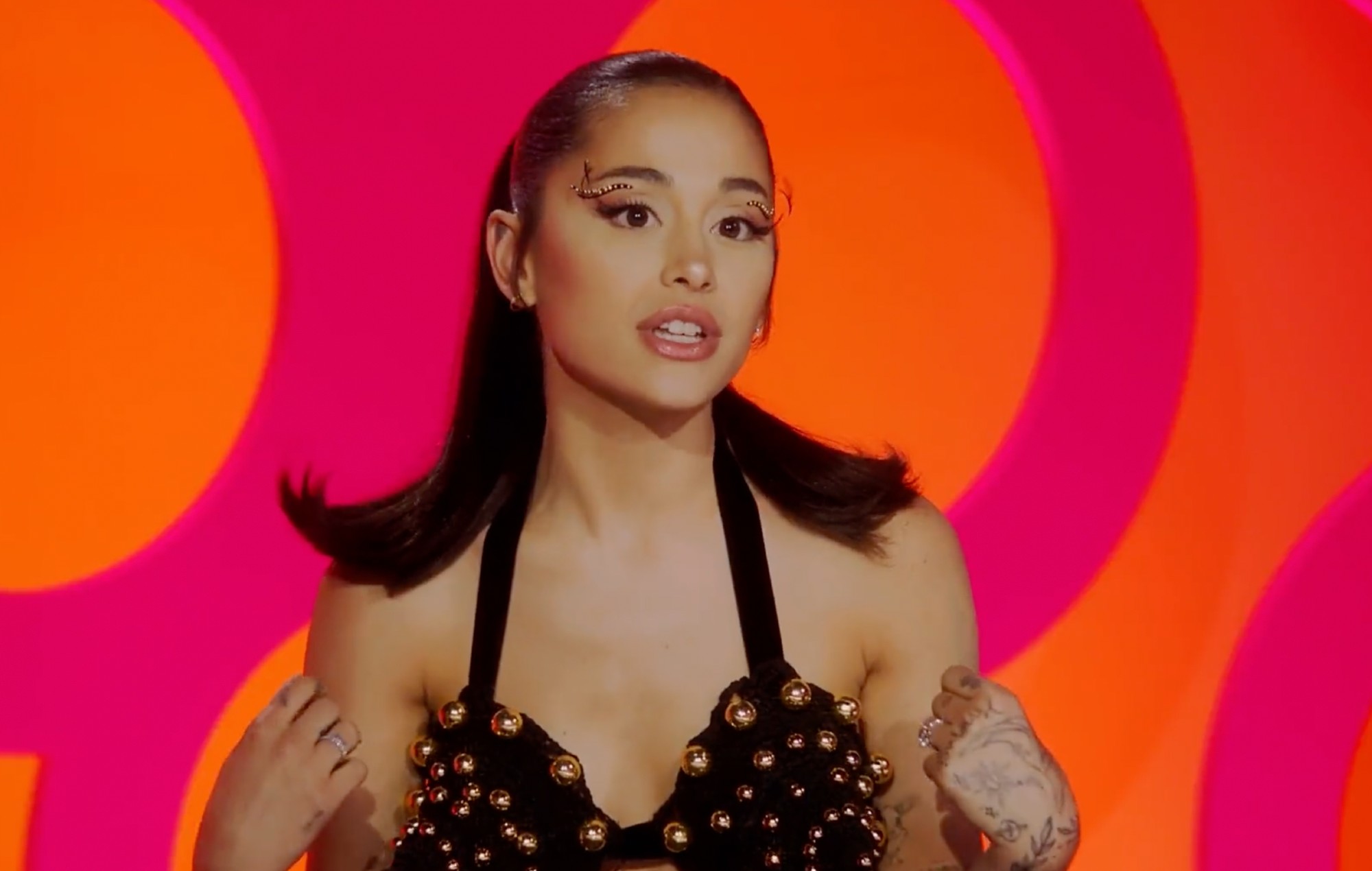 Regardez l'apparition surprise d'Ariana Grande dans "RuPaul's Drag Race"