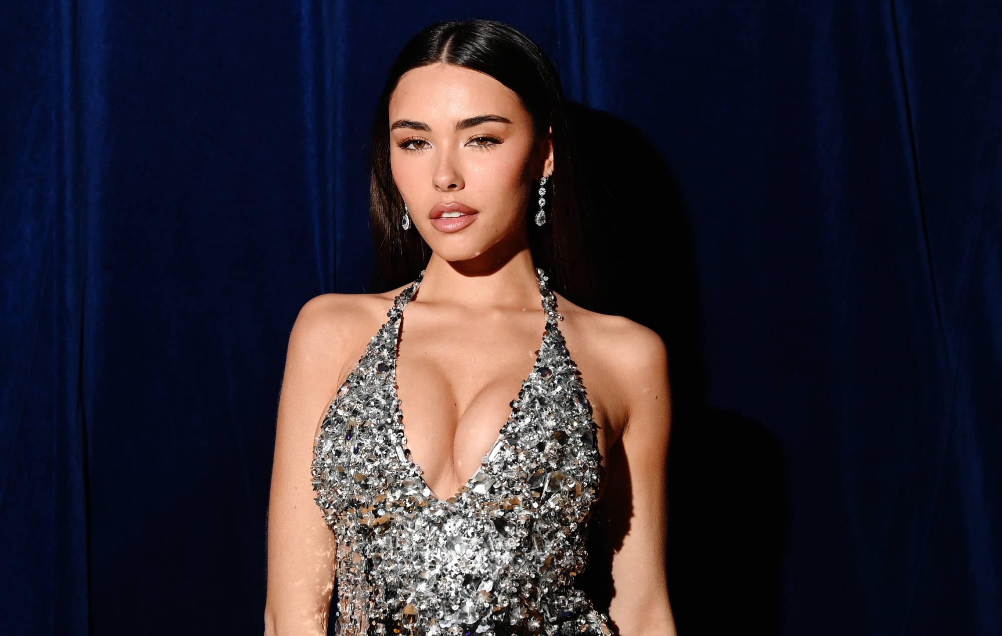 Madison Beer annonce ses premiers mémoires "The Half Of It"