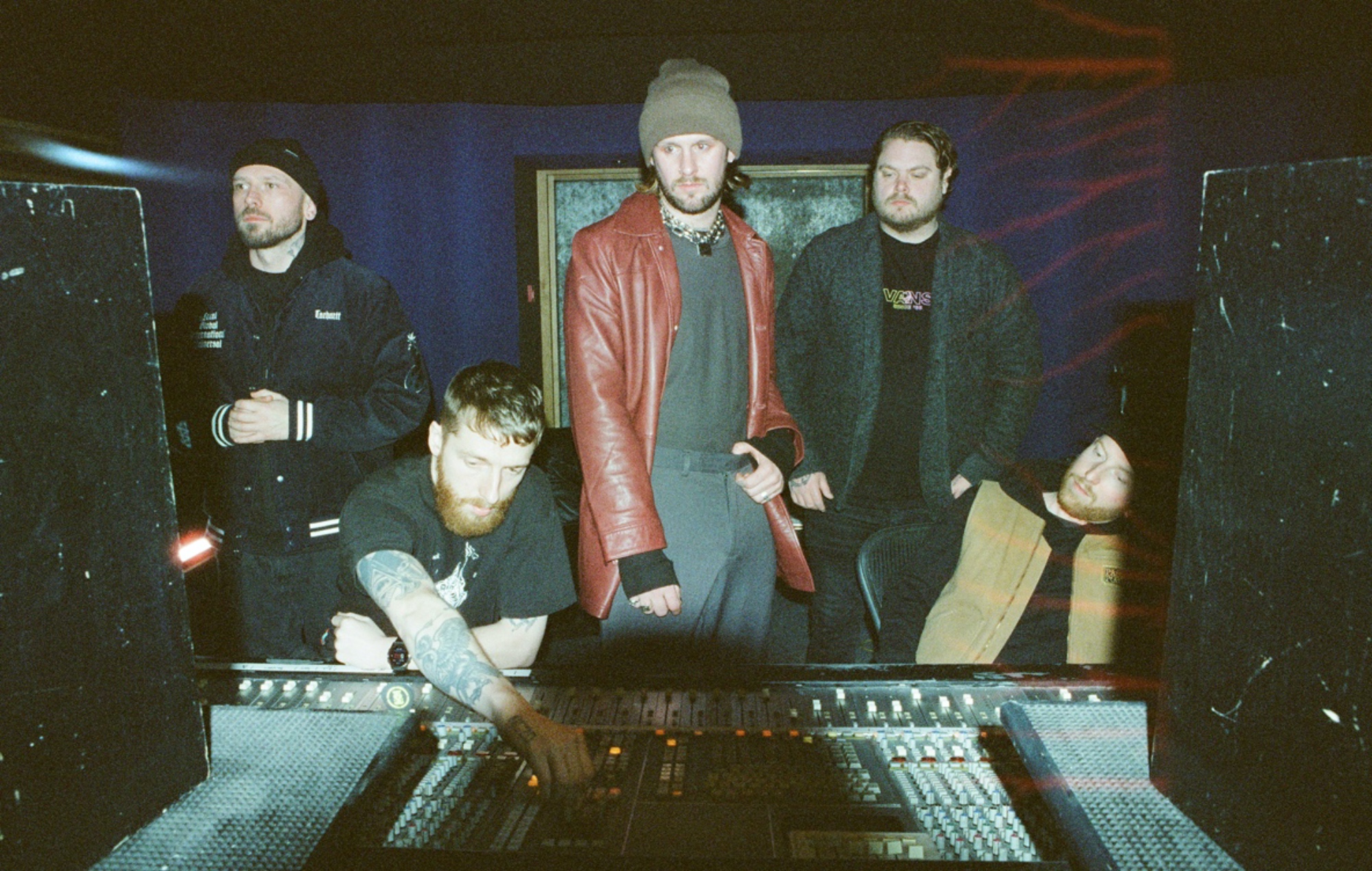 While She Sleeps commence à travailler sur un nouvel album