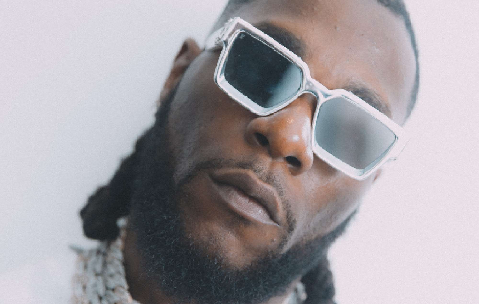 Burna Boy annoncé pour le coup d'envoi de l'UEFA Champion's League