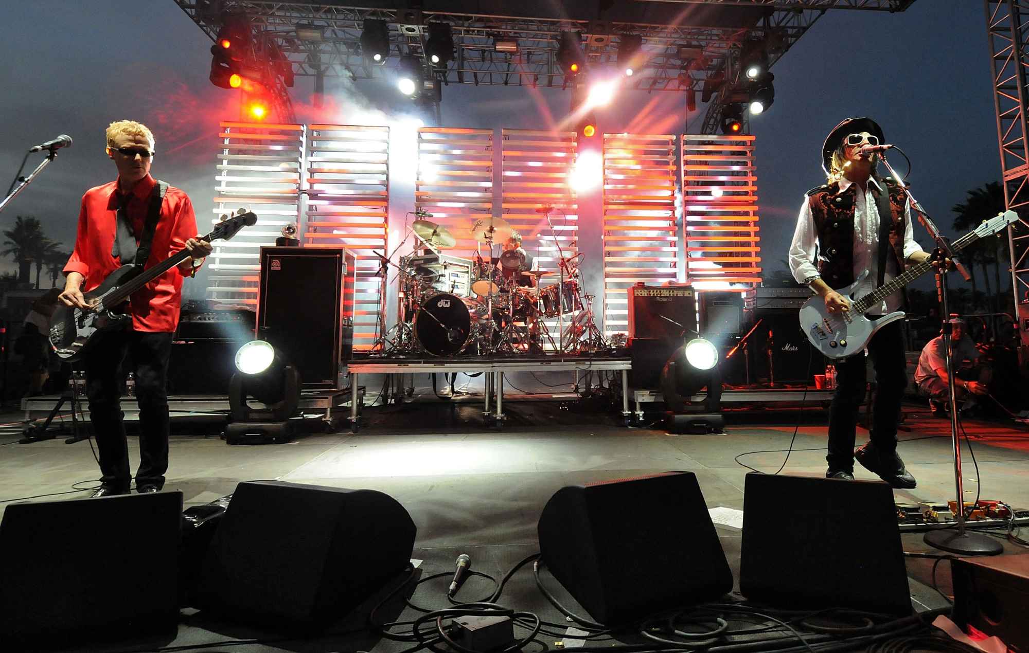Le groupe dérivé du Bauhaus, Love And Rockets, annonce sa première tournée en 14 ans
