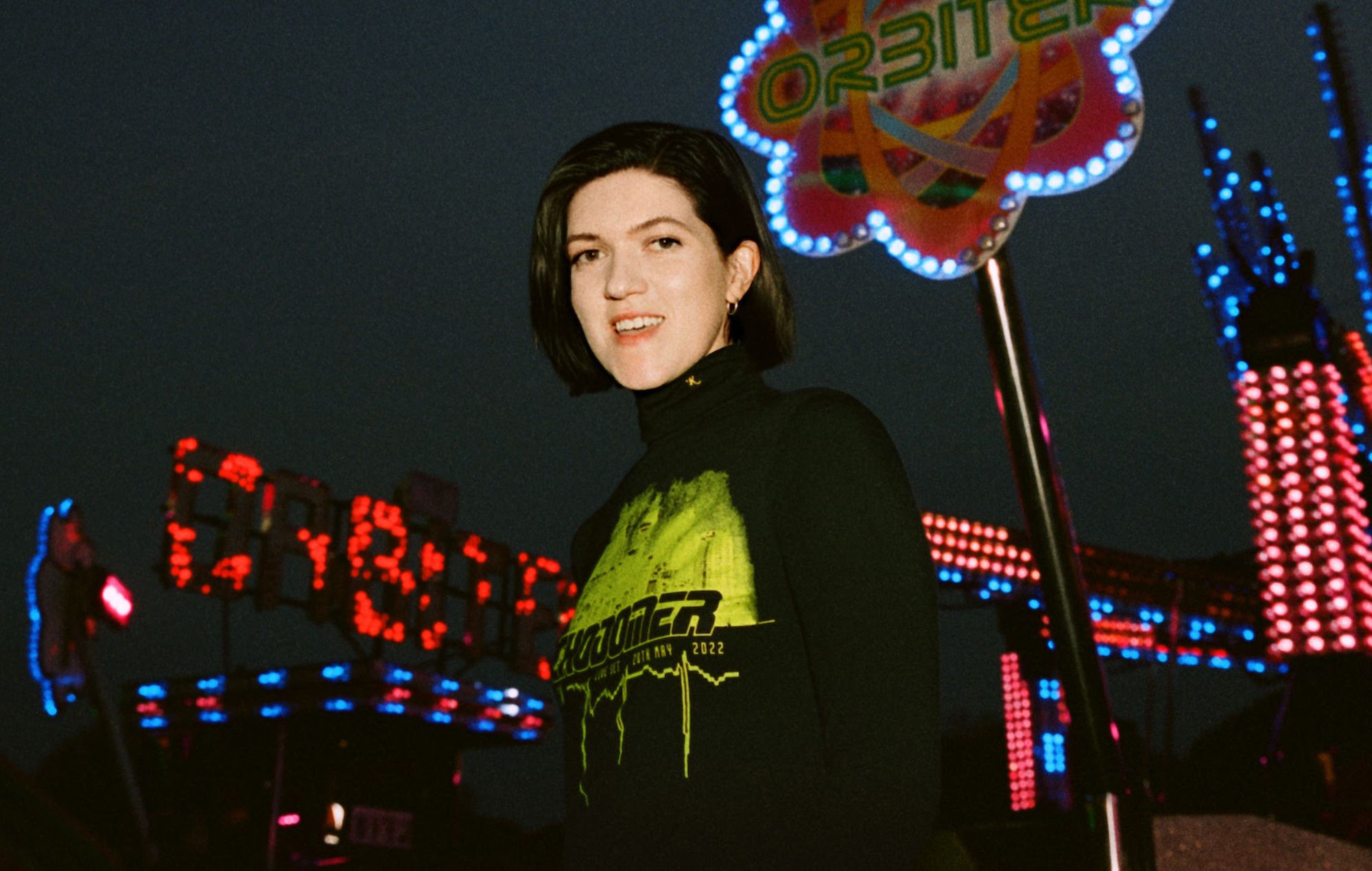 Écoutez Romy échantillonner Glenn-Copeland sur le nouveau single "Enjoy Your Life"