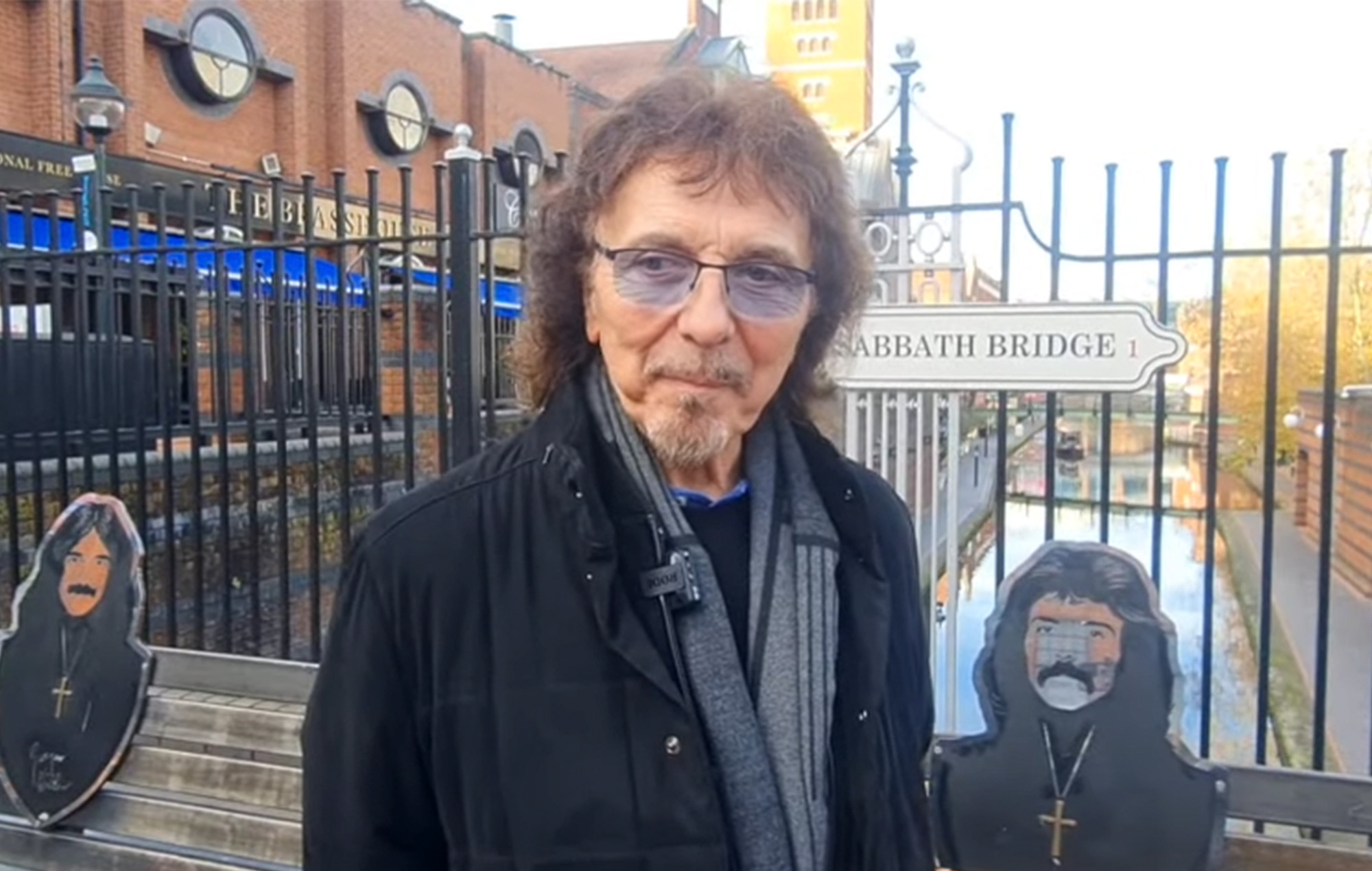 Tony Iommi dit qu'il "adore" le prochain ballet Black Sabbath
