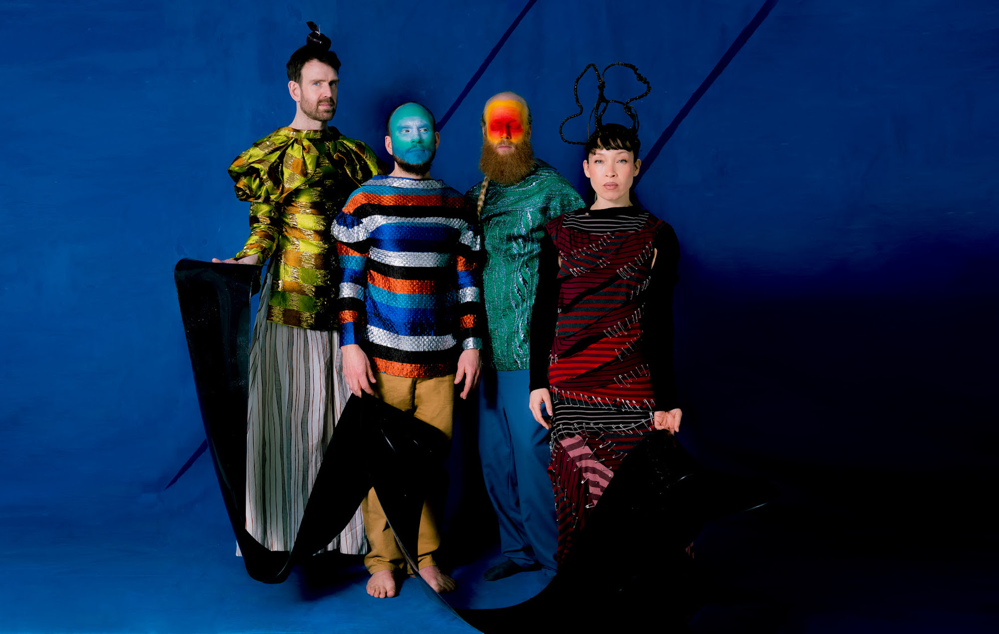 Little Dragon annonce un nouvel album 'Slugs Of Love' avec le single 'Kenneth'