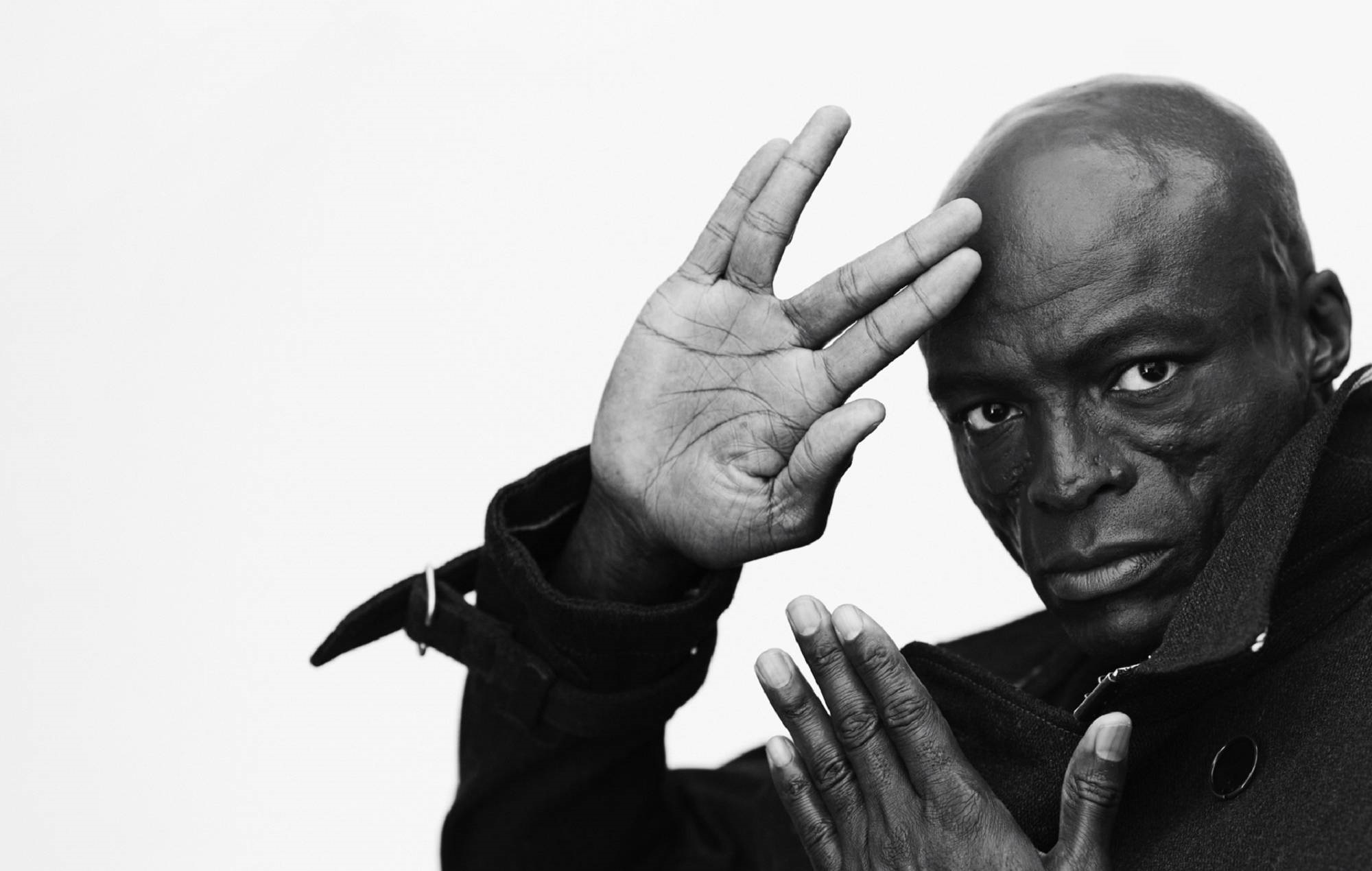 Seal annonce une tournée britannique pour le 30e anniversaire de 2023
