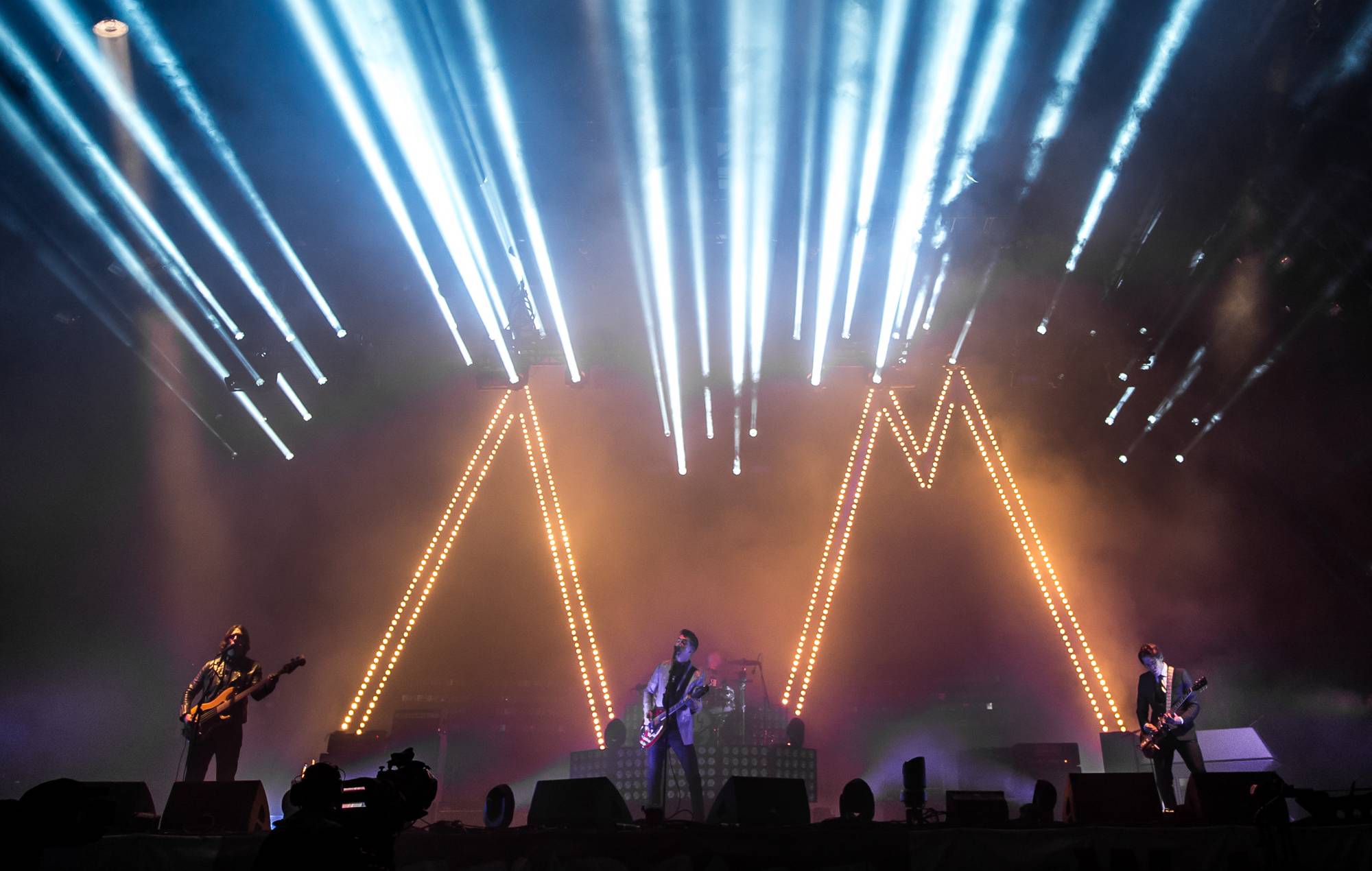 Emily Eavis est convaincue que les Arctic Monkeys joueront à Glastonbury, mais ils "ont quelques plans de secours"