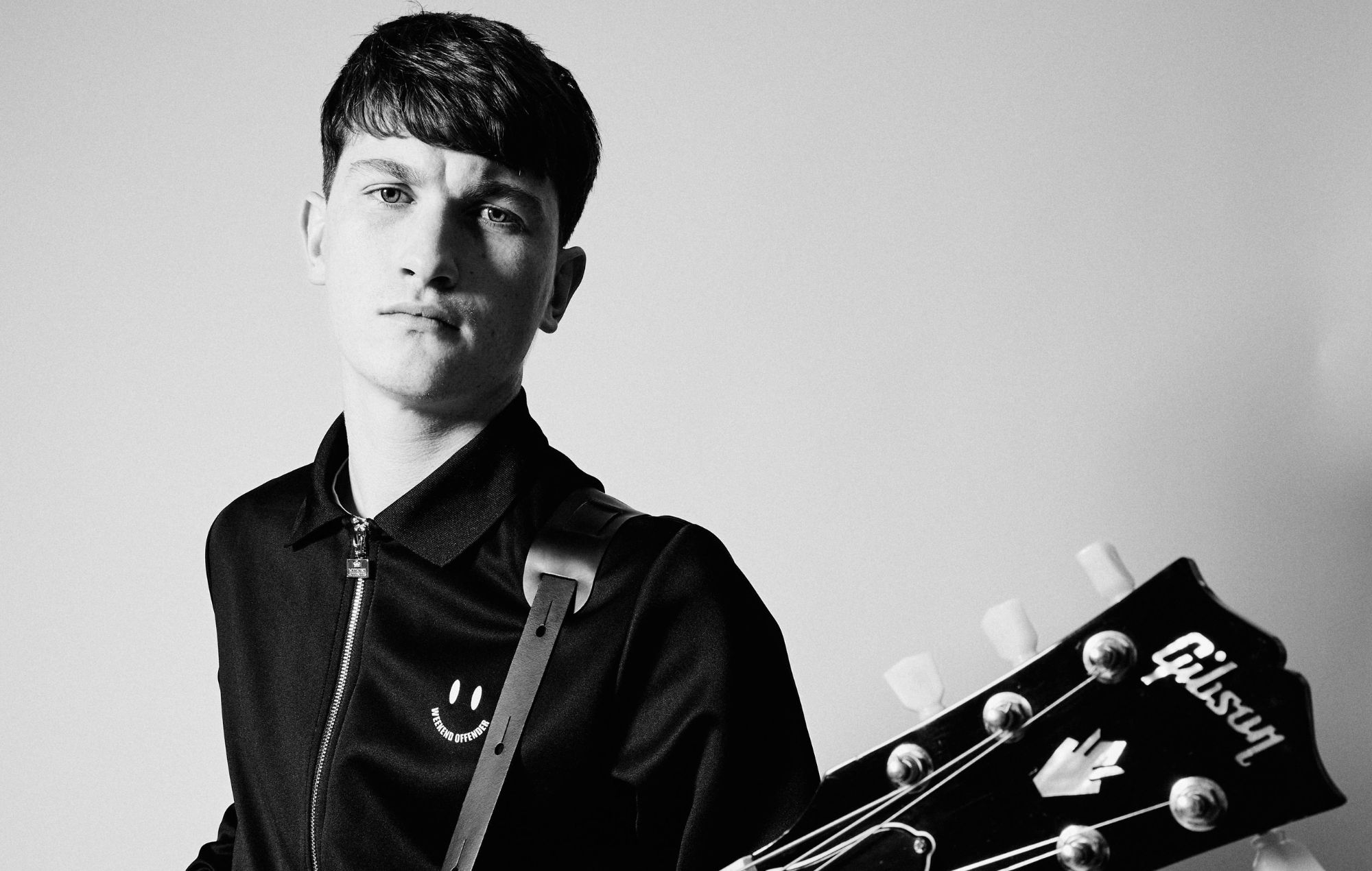 Andrew Cushin partage la vidéo de "It's Coming Round Again" - filmé en tournée avec Louis Tomlinson