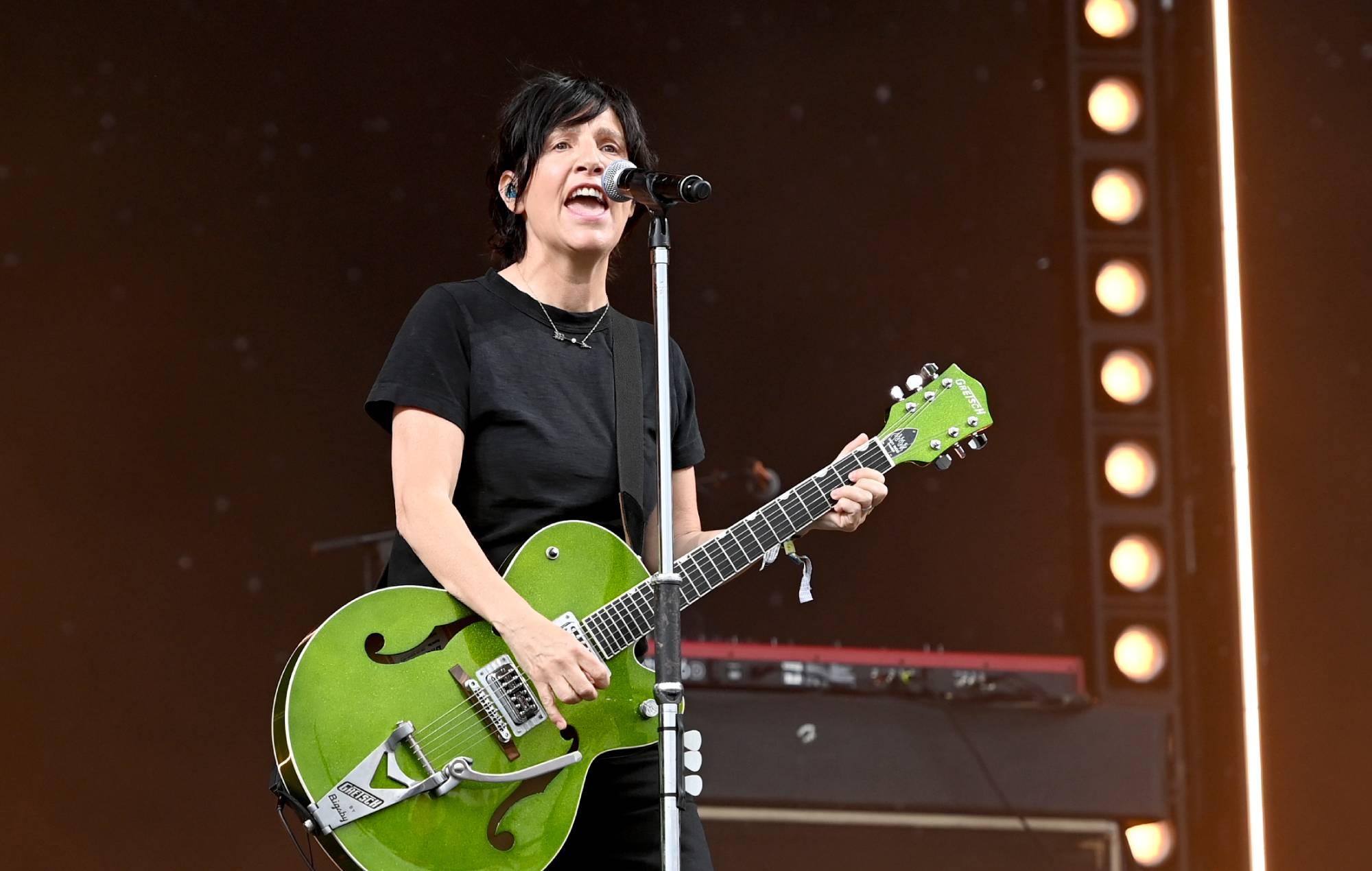 Sharleen Spiteri, du Texas, remercie Emily Eavis, "soutien massif des femmes musiciennes"