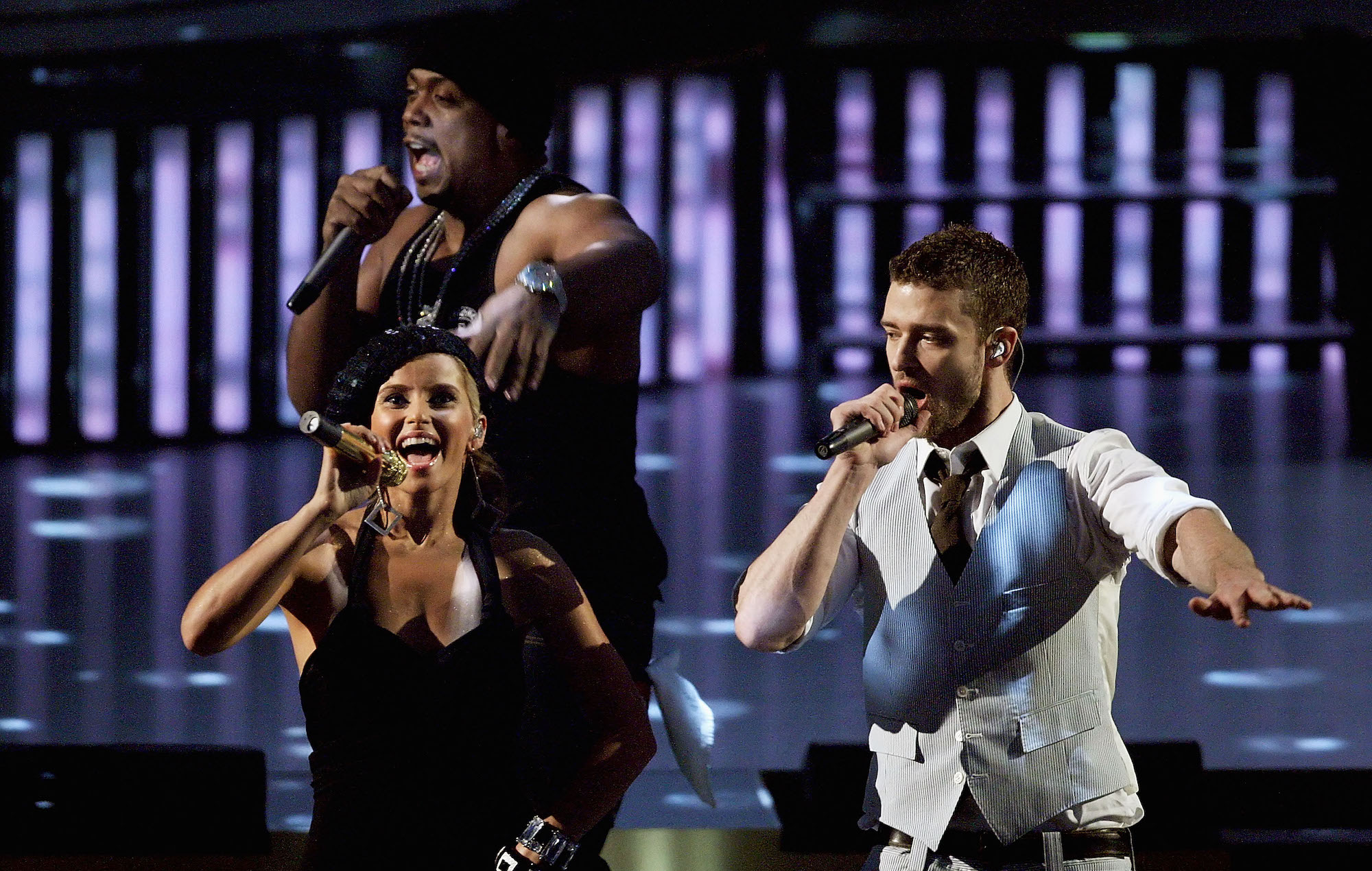 Justin Timberlake et Timbaland taquinent la collaboration avec Nelly Furtado