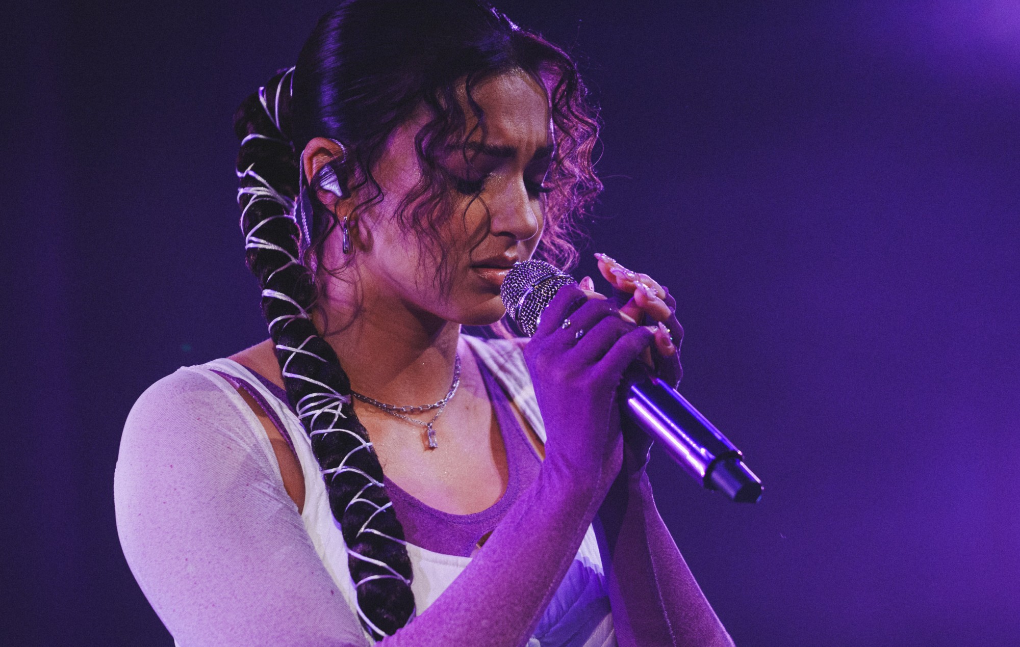 Tori Kelly aurait été hospitalisée pour des caillots sanguins dans les poumons et les jambes