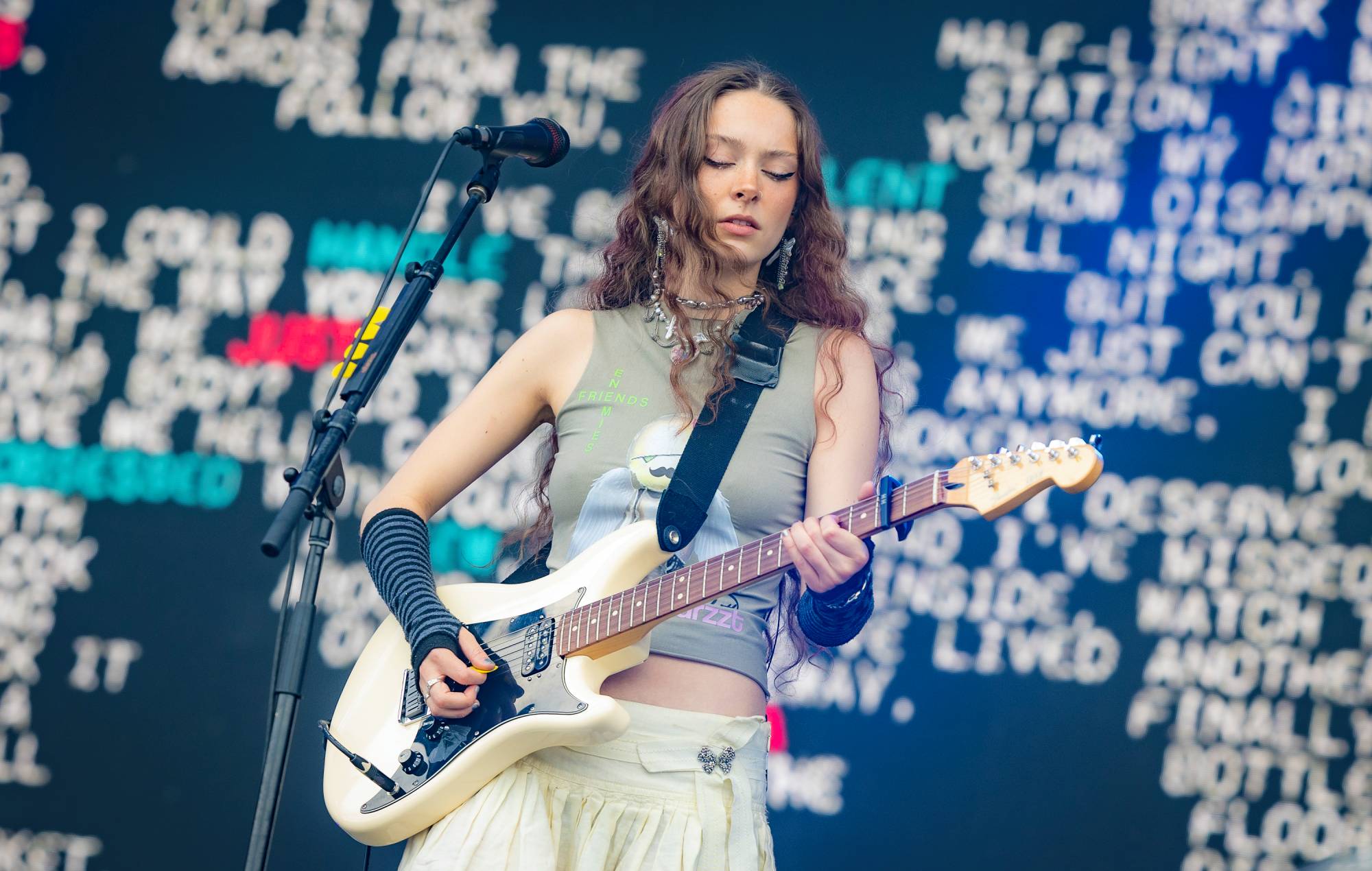 Holly Humberstone explique pourquoi la précipitation de son prochain album n'a pas fonctionné