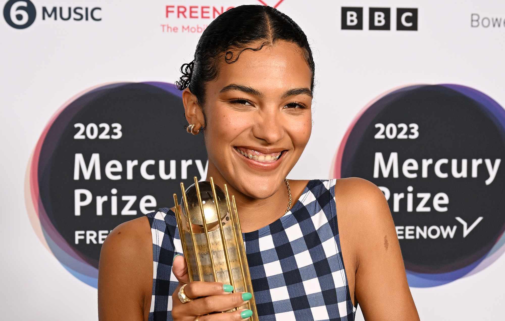 Olivia Dean sur l'hymne de la Coupe du monde des Lionnes : "C'est pour le peuple"