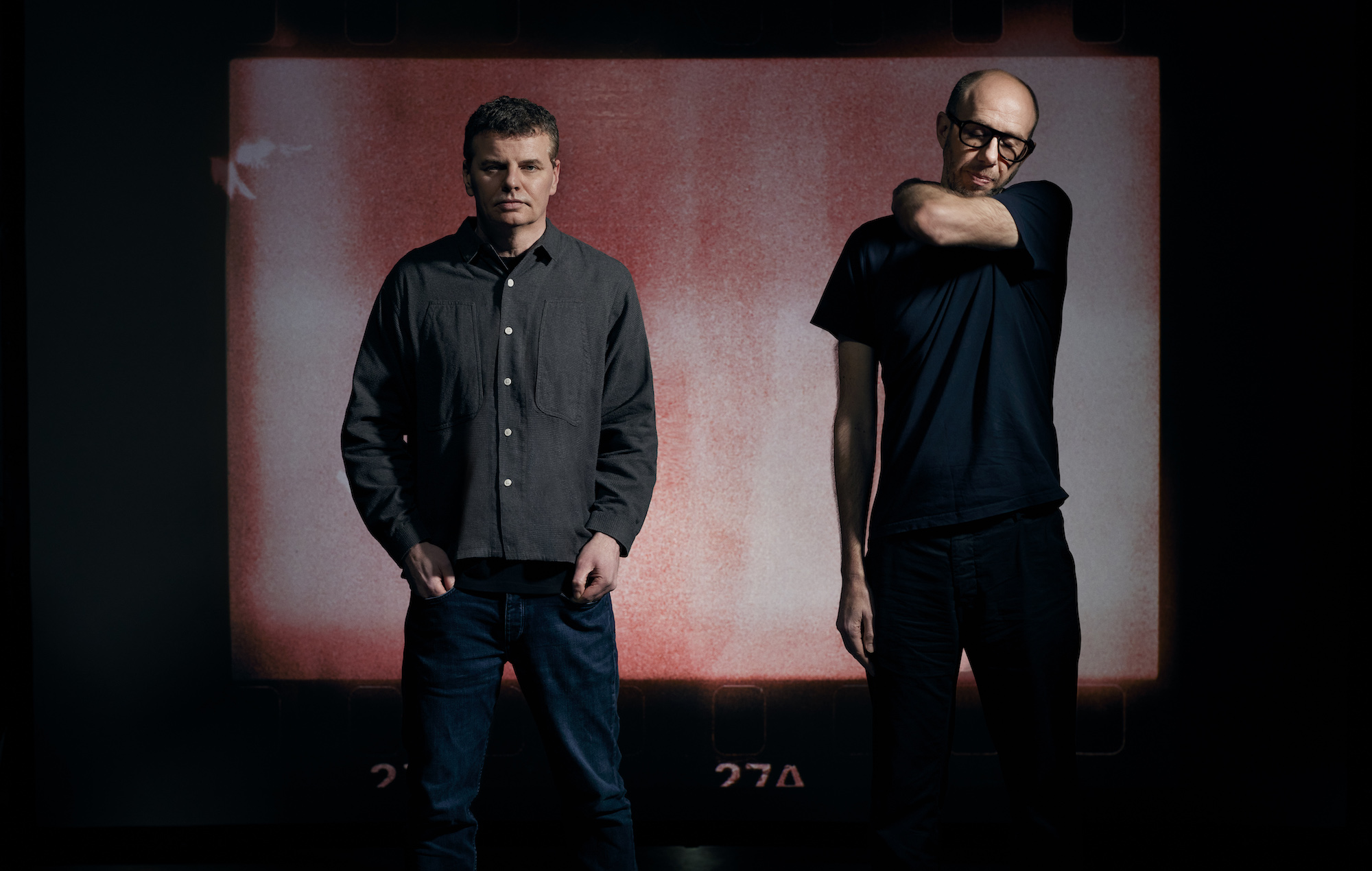 The Chemical Brothers - Critique de « For That Beautiful Feeling » : toujours aussi tournée vers l'avenir