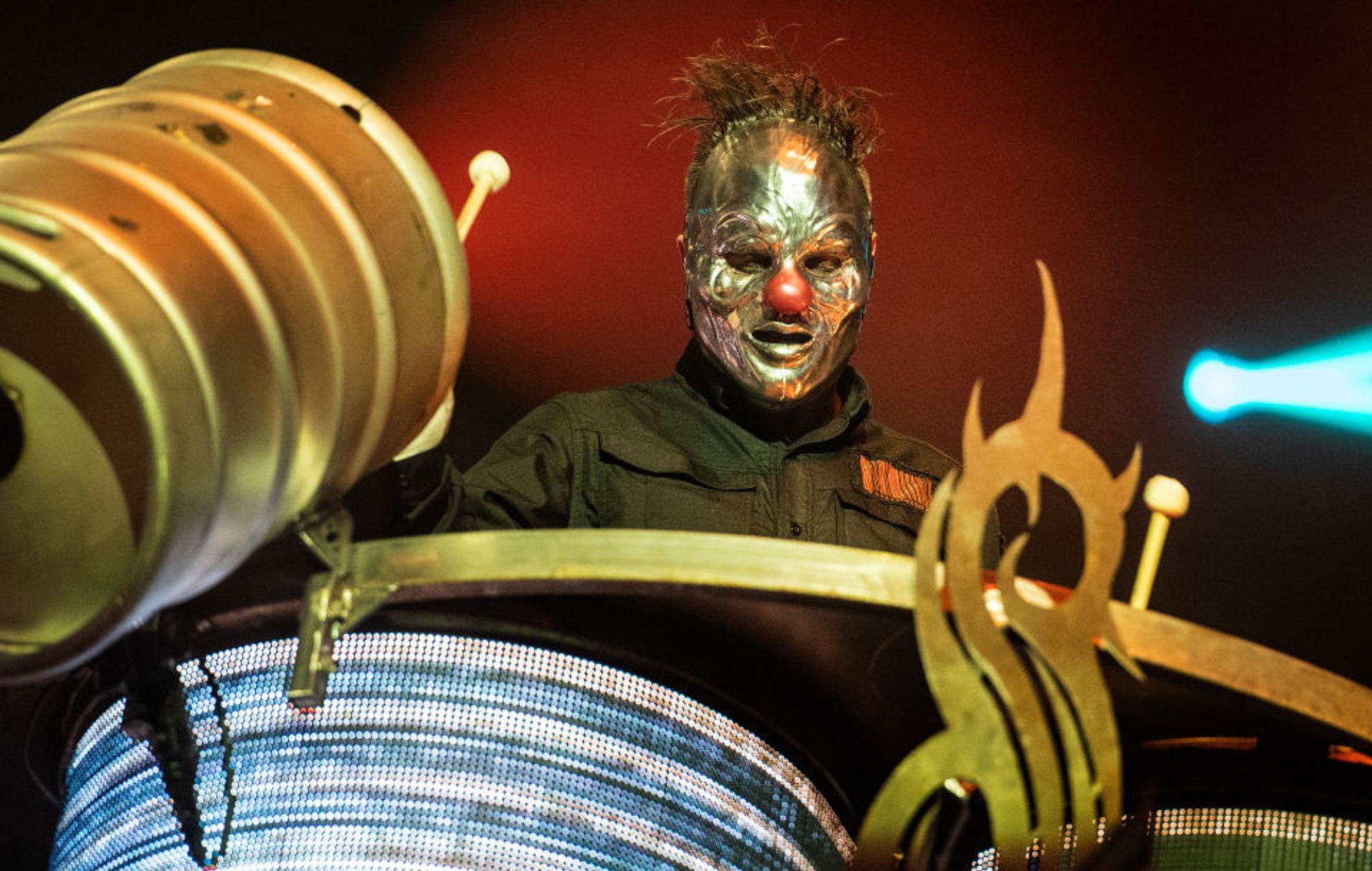 Clown taquine le nouveau matériel et dit que Slipknot "n'a jamais été aussi heureux"