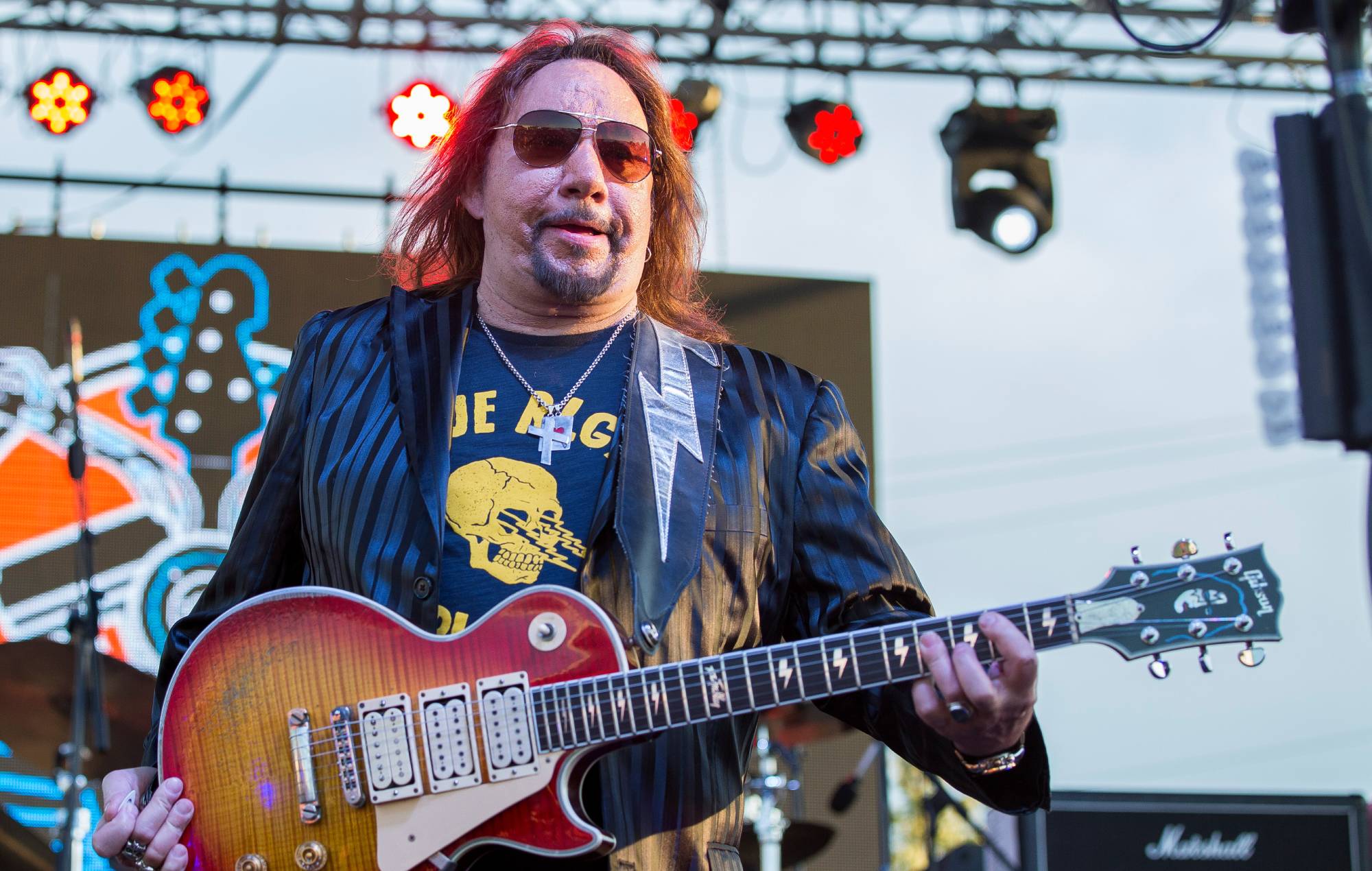Ace Frehley dit que son nouvel album fera passer KISS "pour des imbéciles"