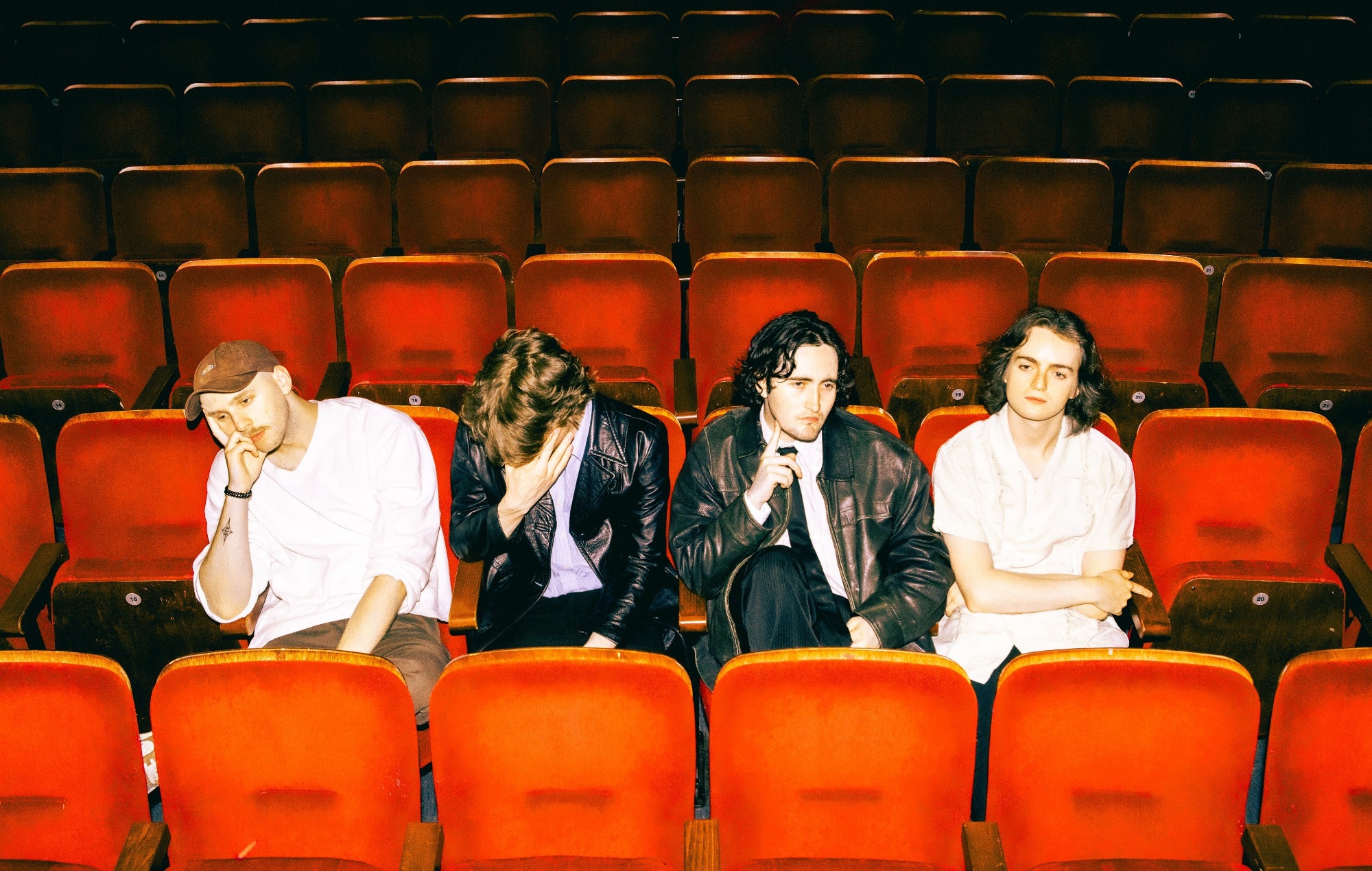 Courting – Critique de « New Last Name » : amener le rock vers de nouveaux extrêmes