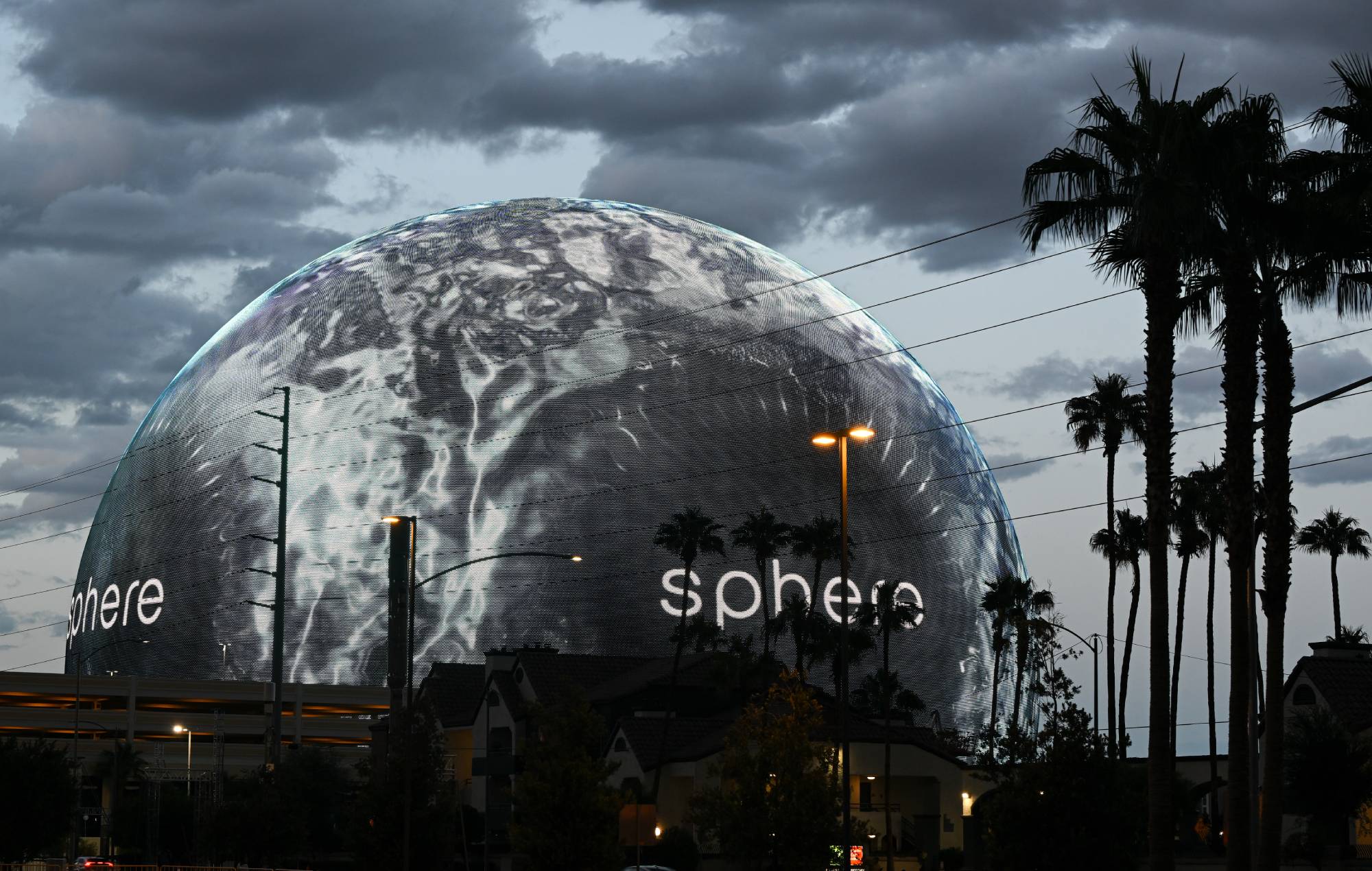 Les développeurs retirent leurs projets pour London Sphere