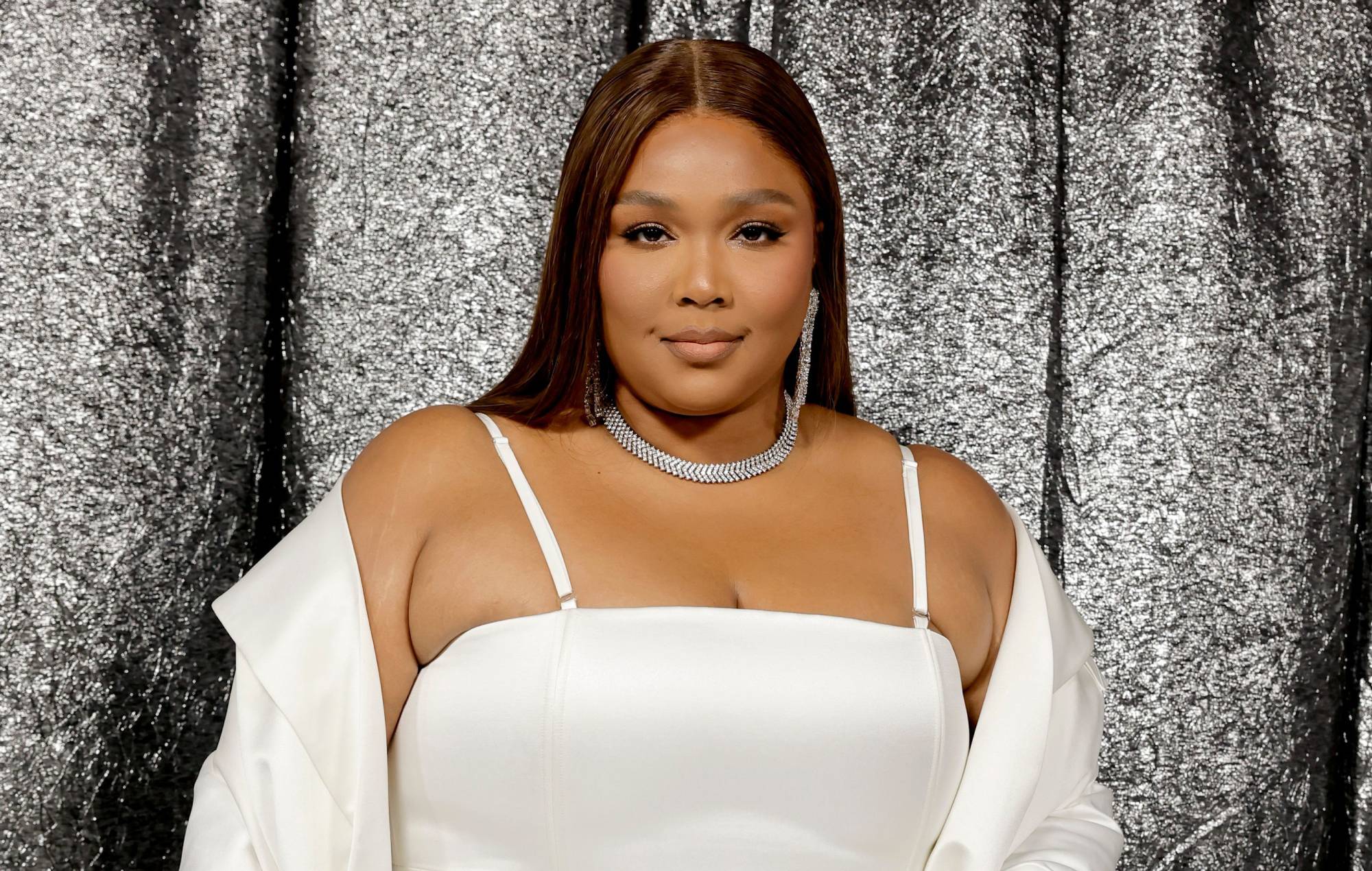 Lizzo tease une nouvelle musique : "La magie est de retour"