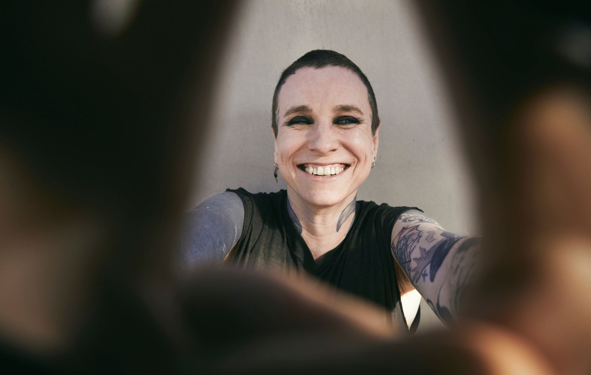 Laura Jane Grace parle de « Hole In My Head » et du retour de « Against Me ! »
