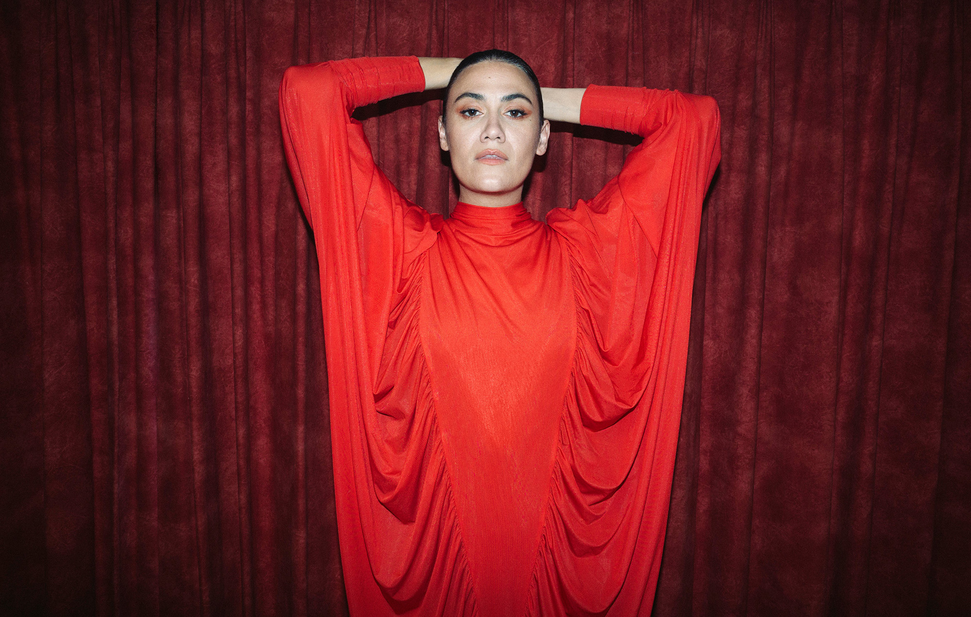 Nadine Shah - Critique de "Filthy Underneath" : un courage sans faille