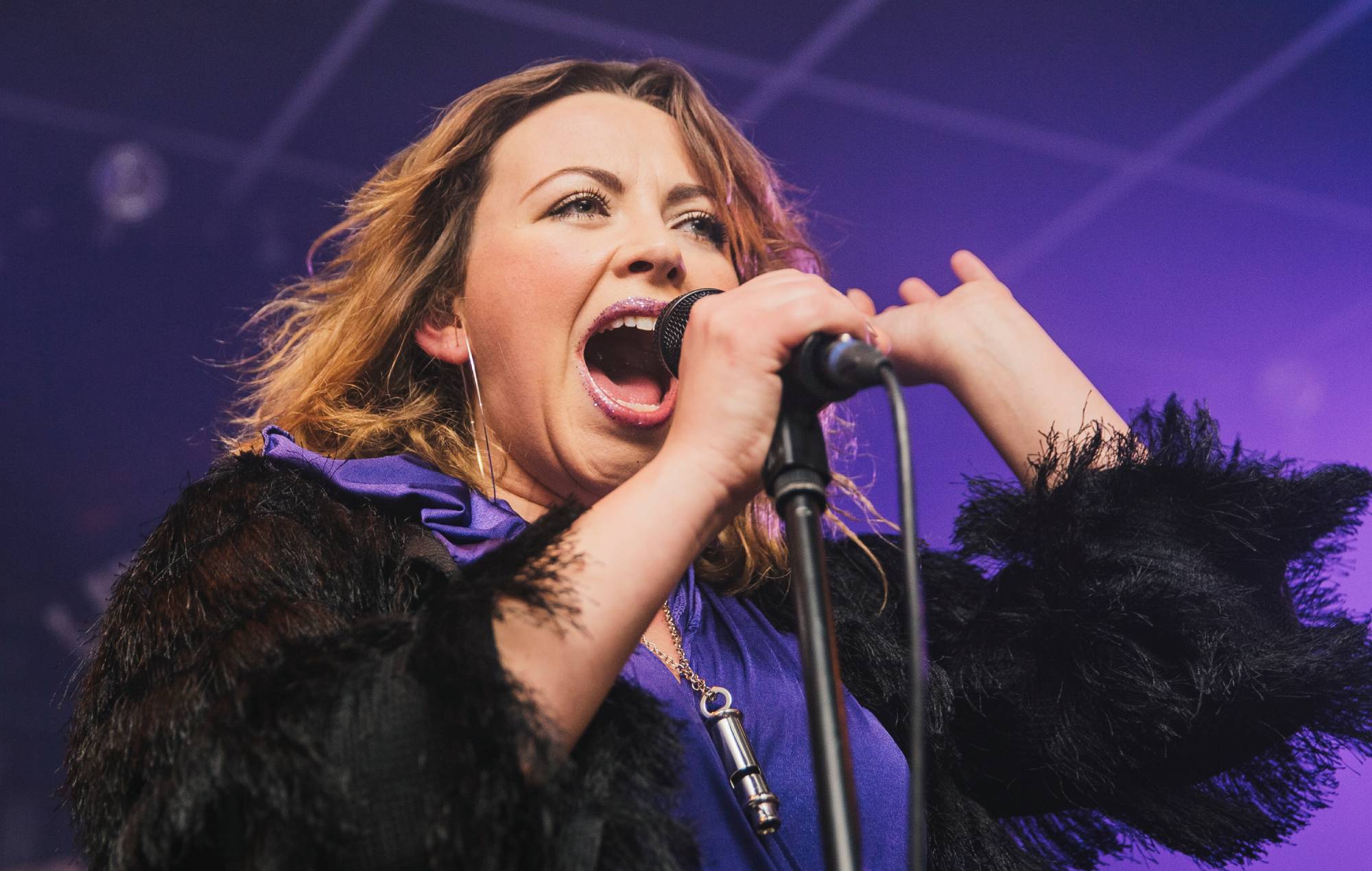Charlotte Church défend l'utilisation du chant pro-palestinien "River To The Sea" lors d'un spectacle