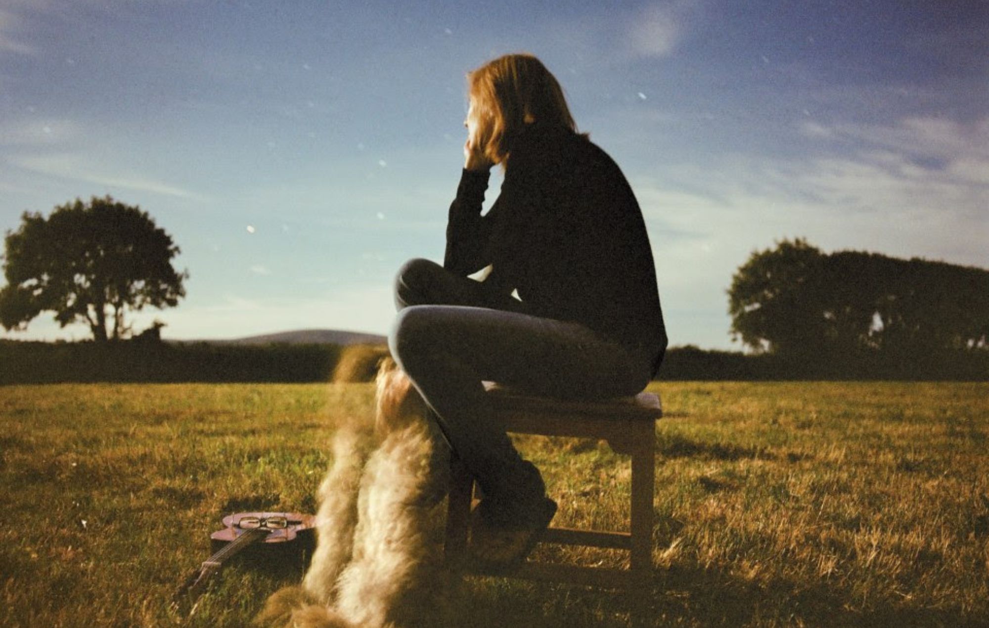 Écoutez le single « Floating On A Moment » alors que Beth Gibbons de Portishead annonce son premier album solo « Lives Outgrown »