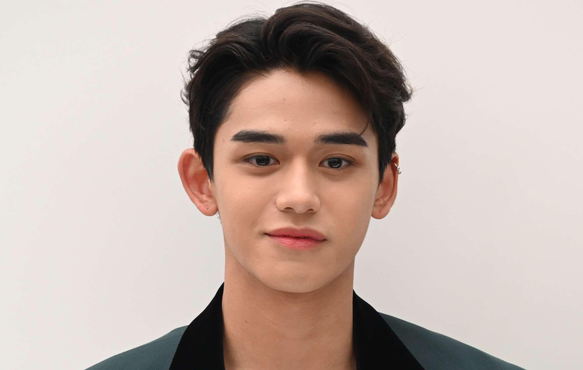 Lucas Wong, ancien de NCT, aborde les scandales dans un nouveau documentaire