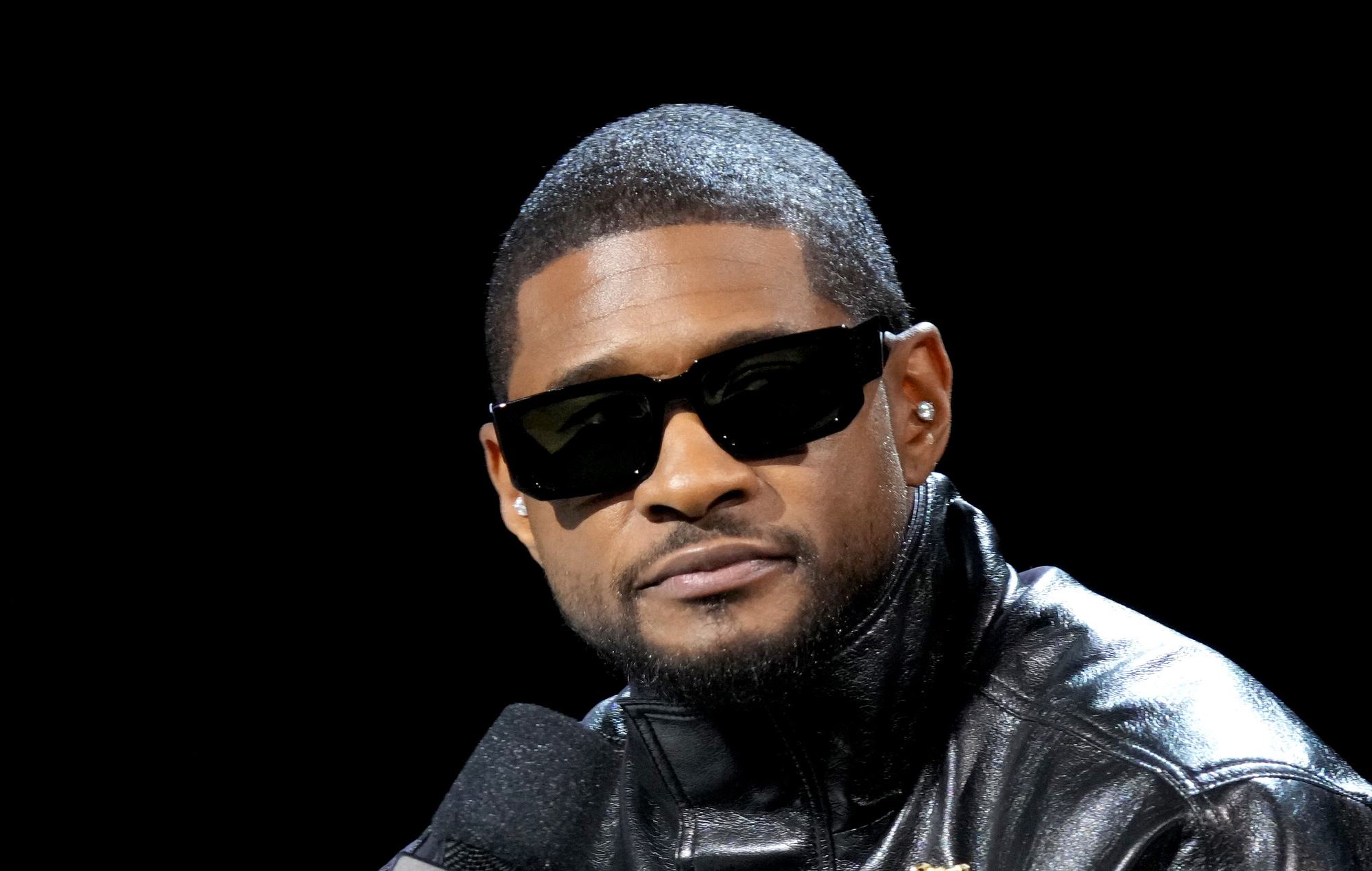 Usher révèle un dysfonctionnement lors de la mi-temps du Super Bowl 2011