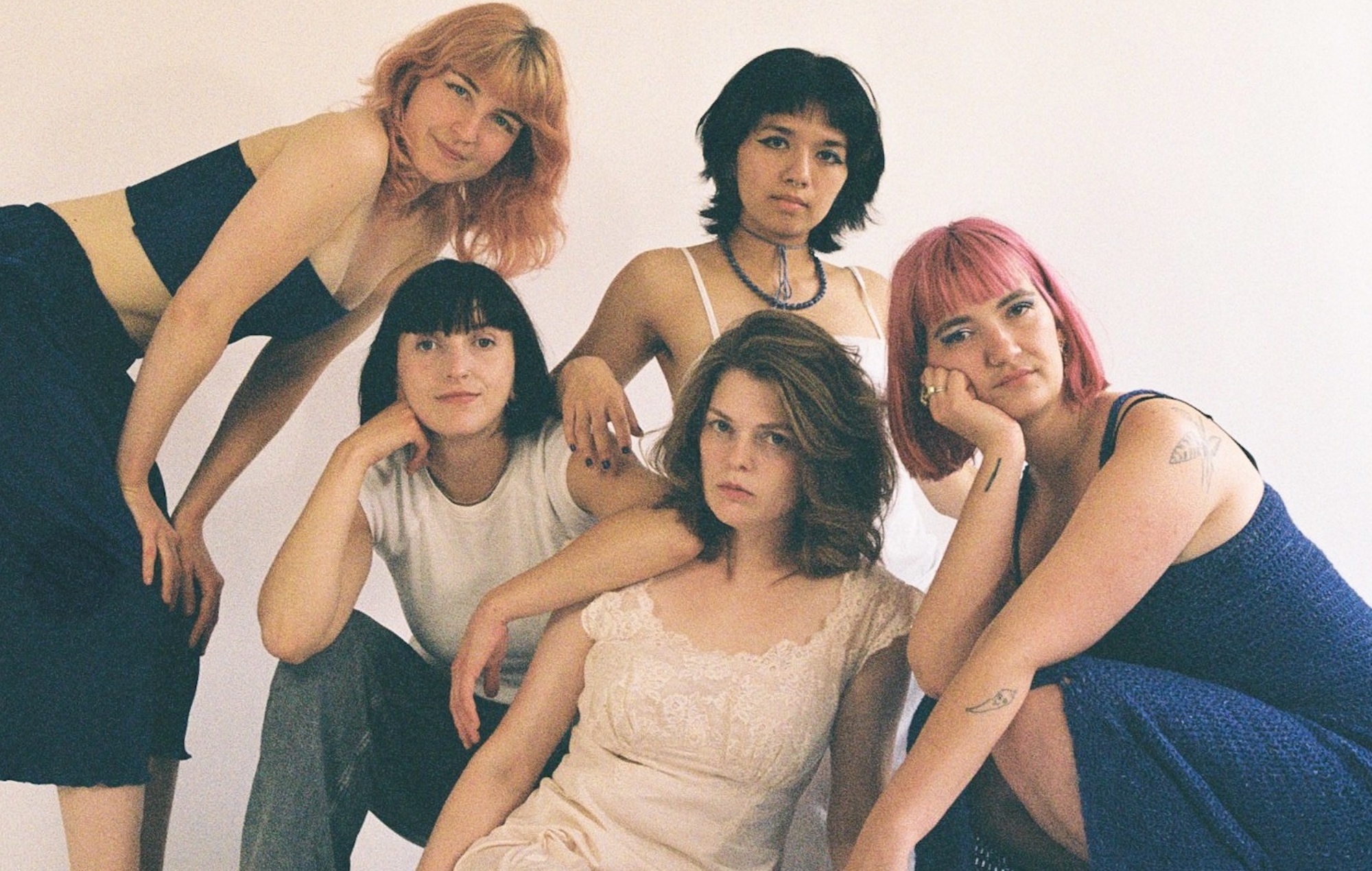 L'ambition rencontre le bizarre cool sur le superbe EP du gang d'Amsterdam