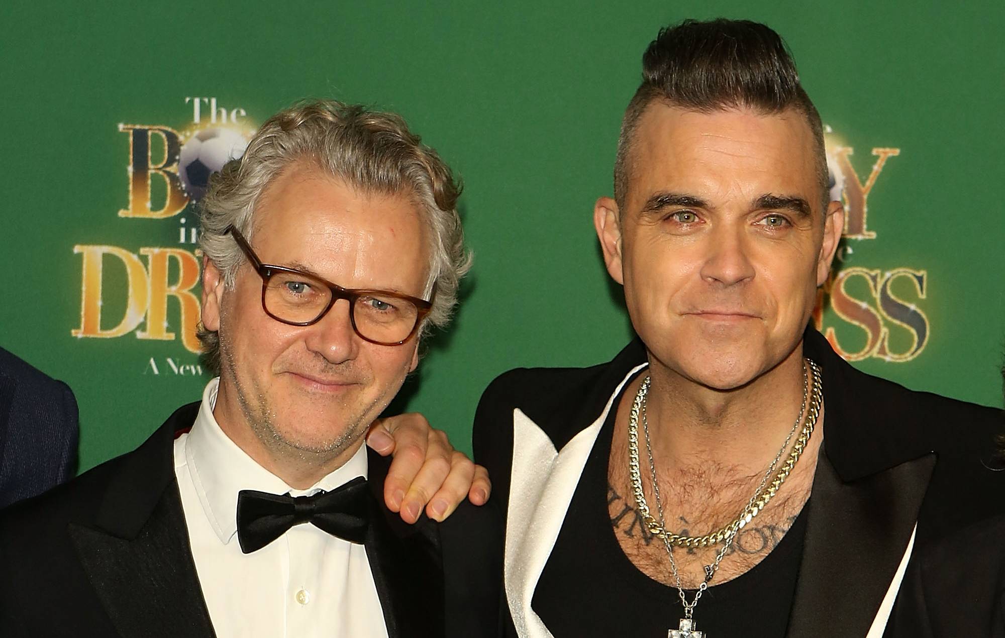 L'auteur-compositeur de Robbie Williams, Guy Chambers, s'en prend à l'IA dans l'industrie musicale