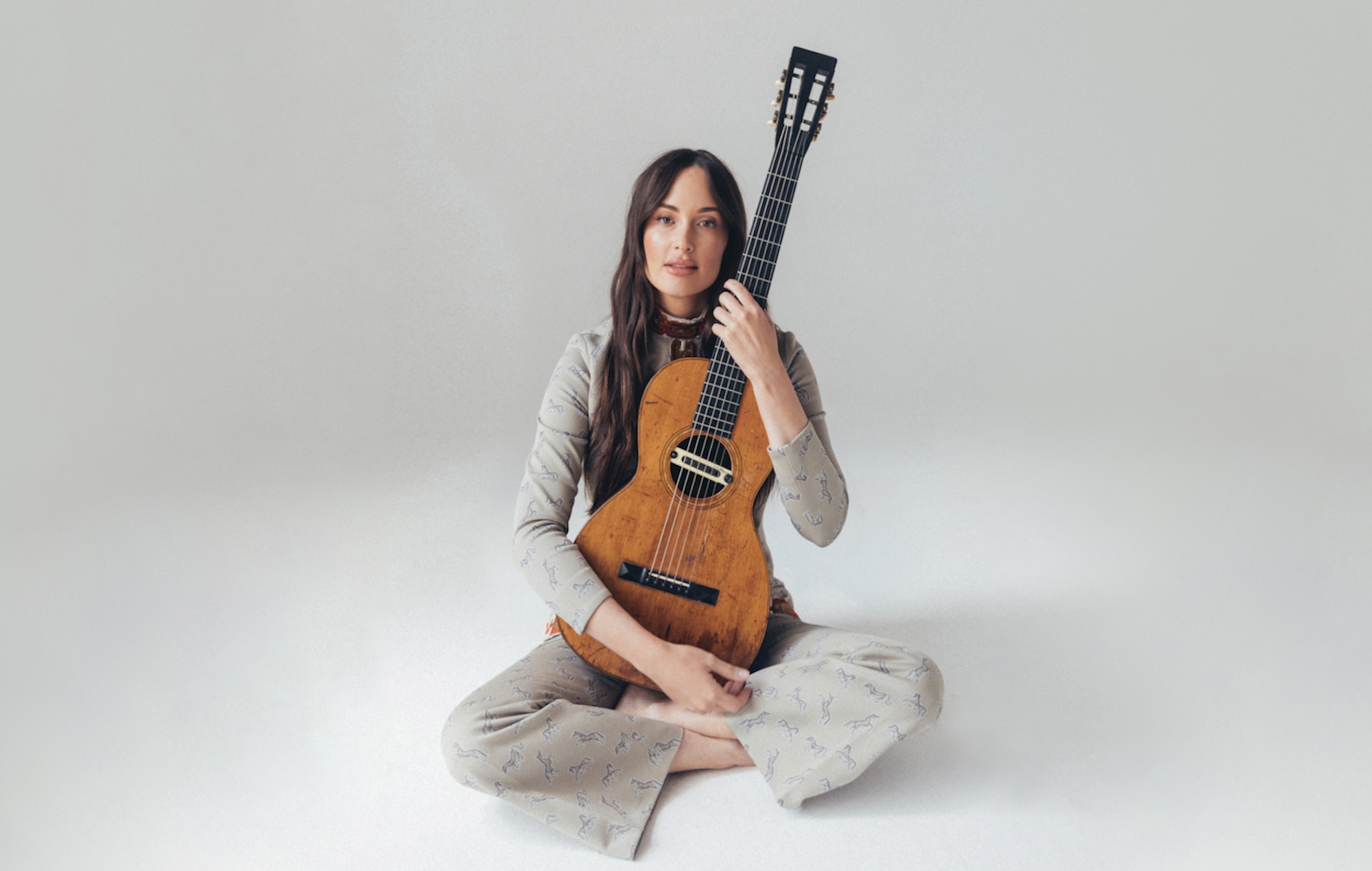Kacey Musgraves – Revue « Deeper Well » : naviguer dans de nouveaux départs conduit à des résultats mitigés