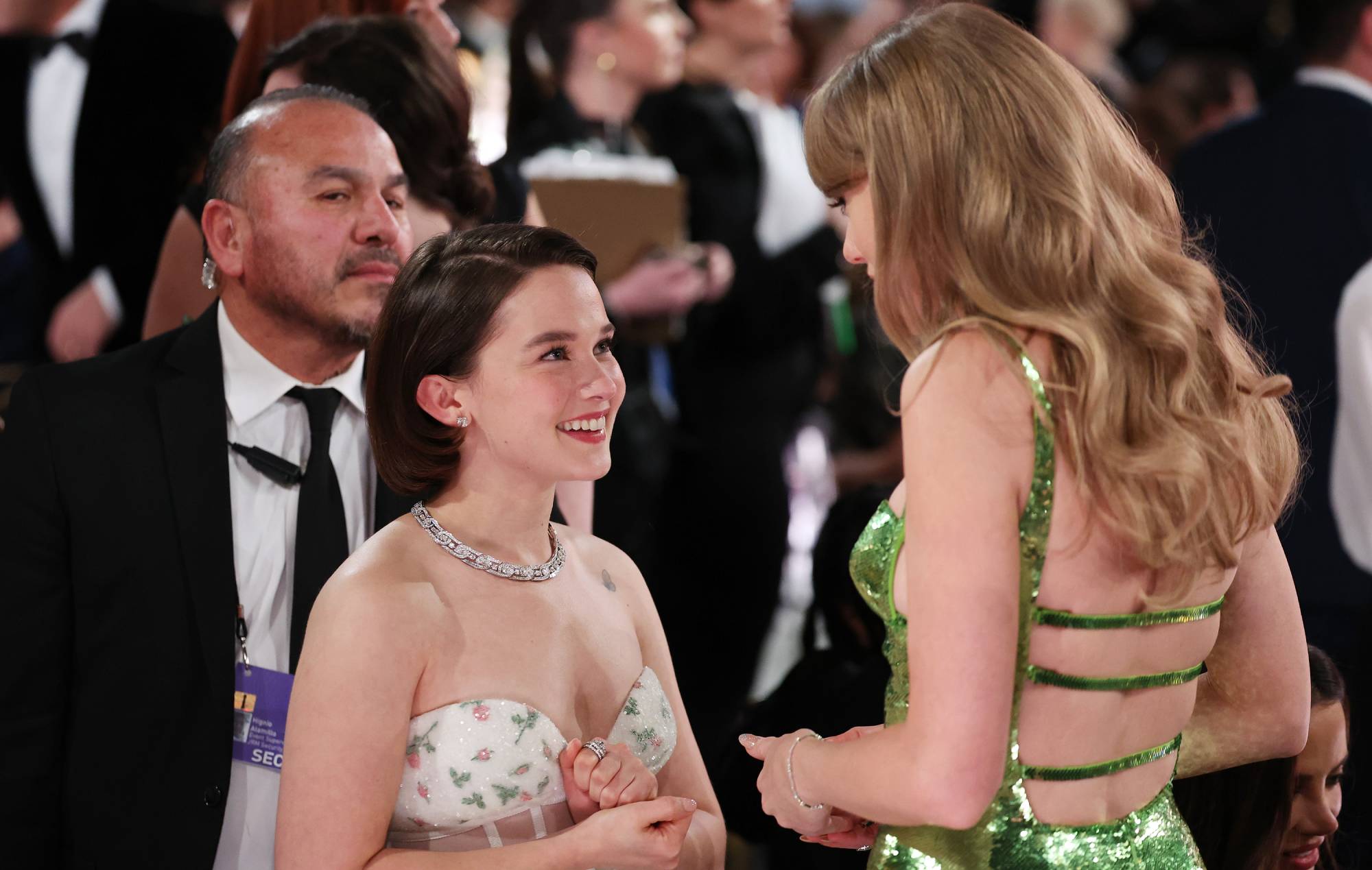 Cailee Spaeny dit que Taylor Swift est une grande fan de "Mare Of Easttown"