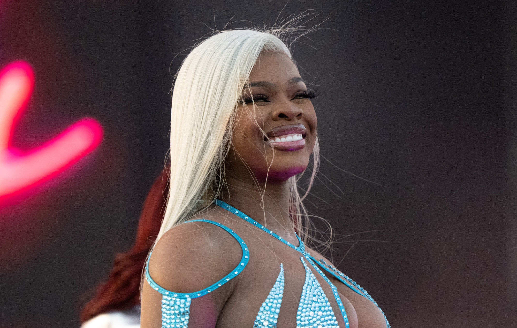 JT de City Girls exhorte les fans à défier l'interdiction d'Universal sur TikTok pour leur nouveau single